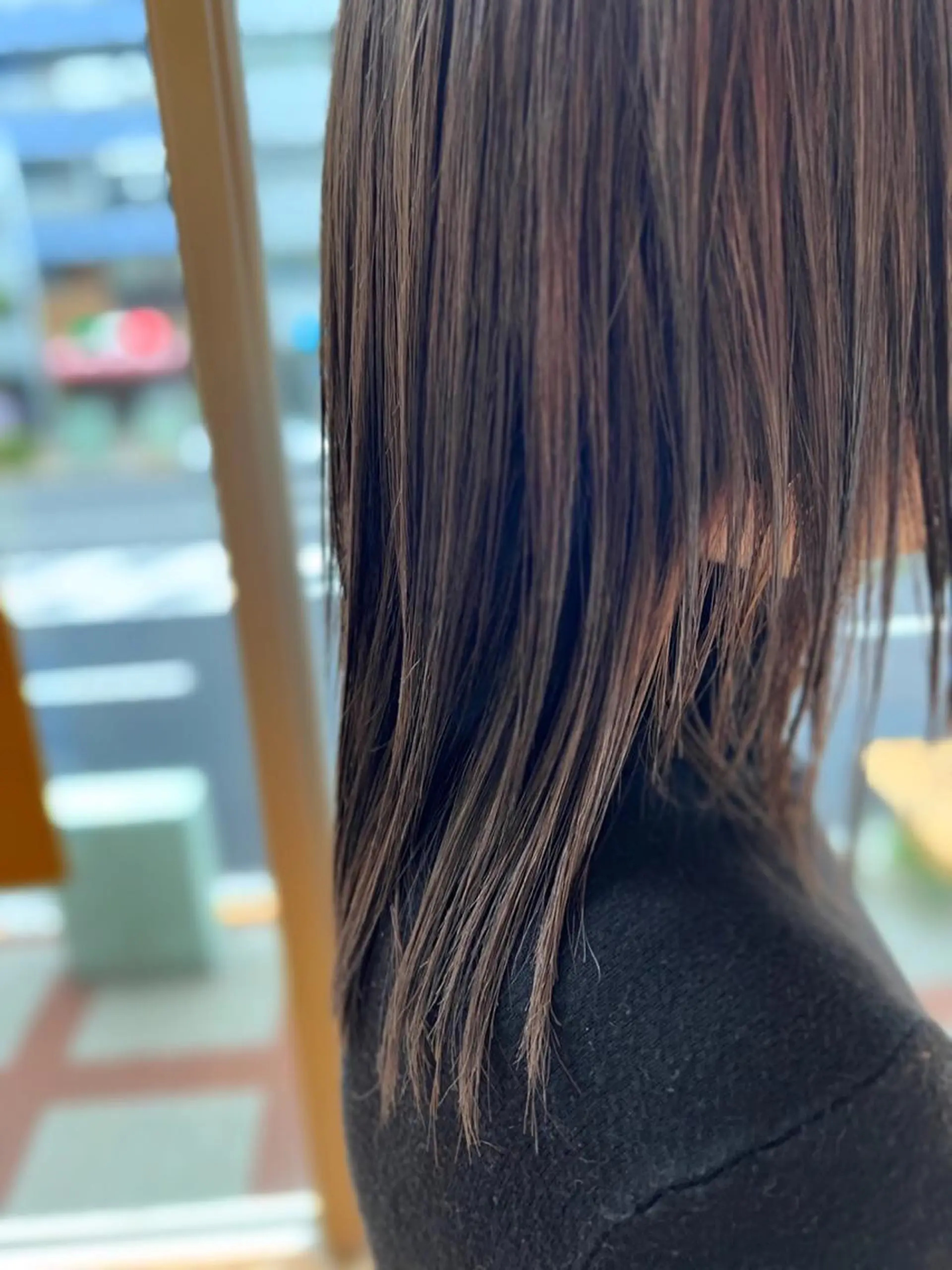 ミディアム カラー 両国駅徒歩1分⭐️ アイロン仕上げのヘアスタイル