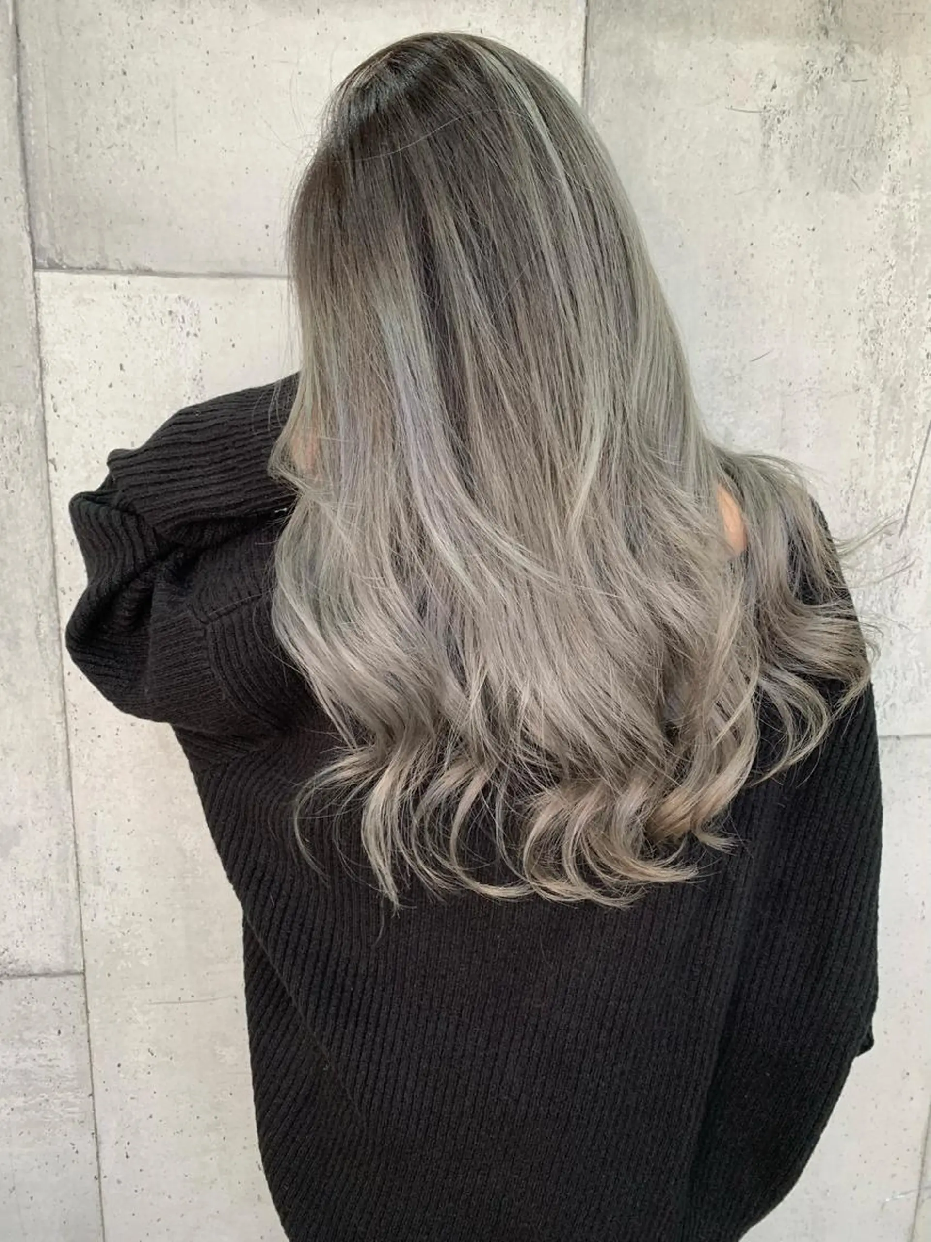 ロング カラー Mikuri 【Little】のヘアスタイル