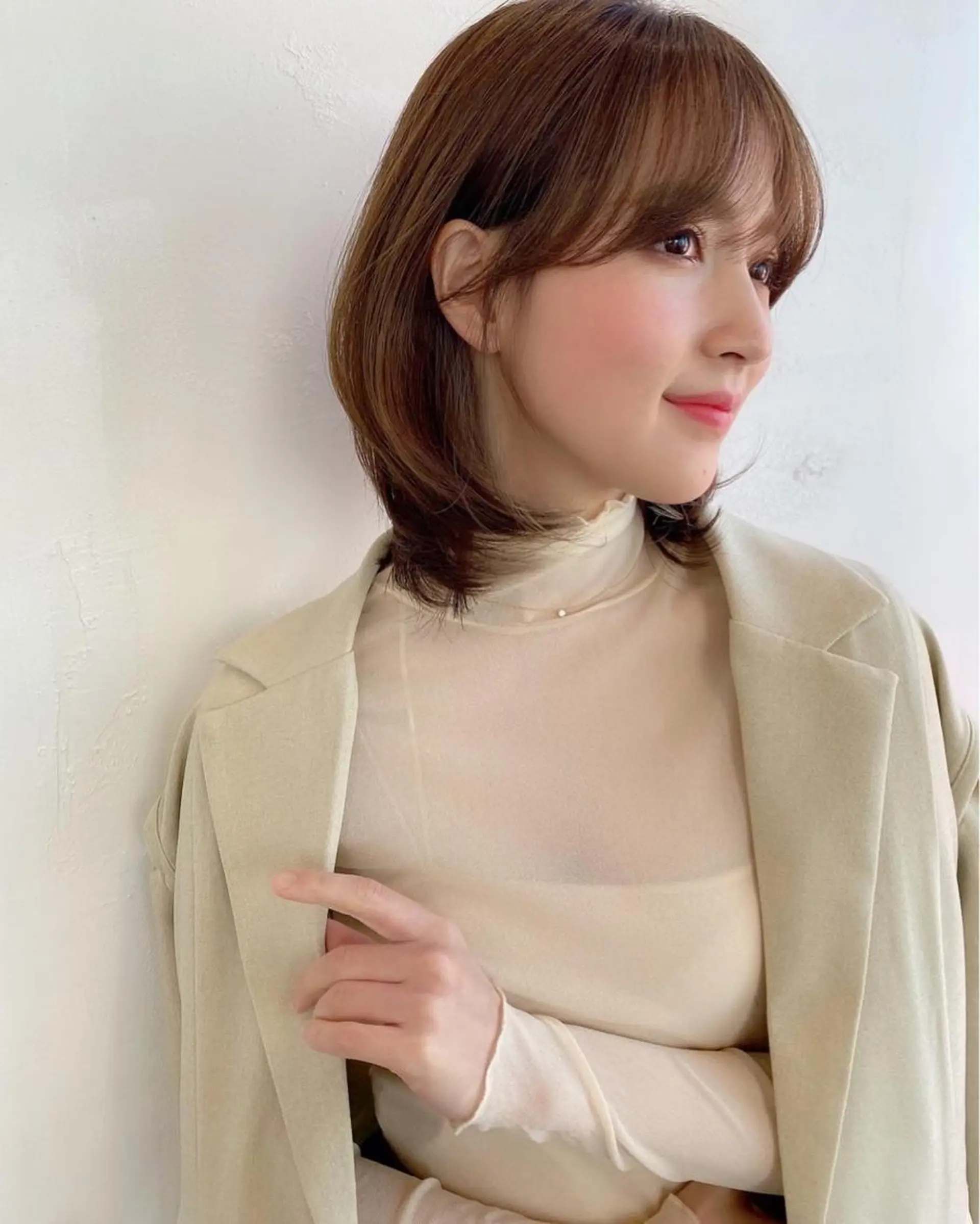 ミディアム 韓国風ヘア レイヤーカット 鎌倉 彩のヘアスタイル