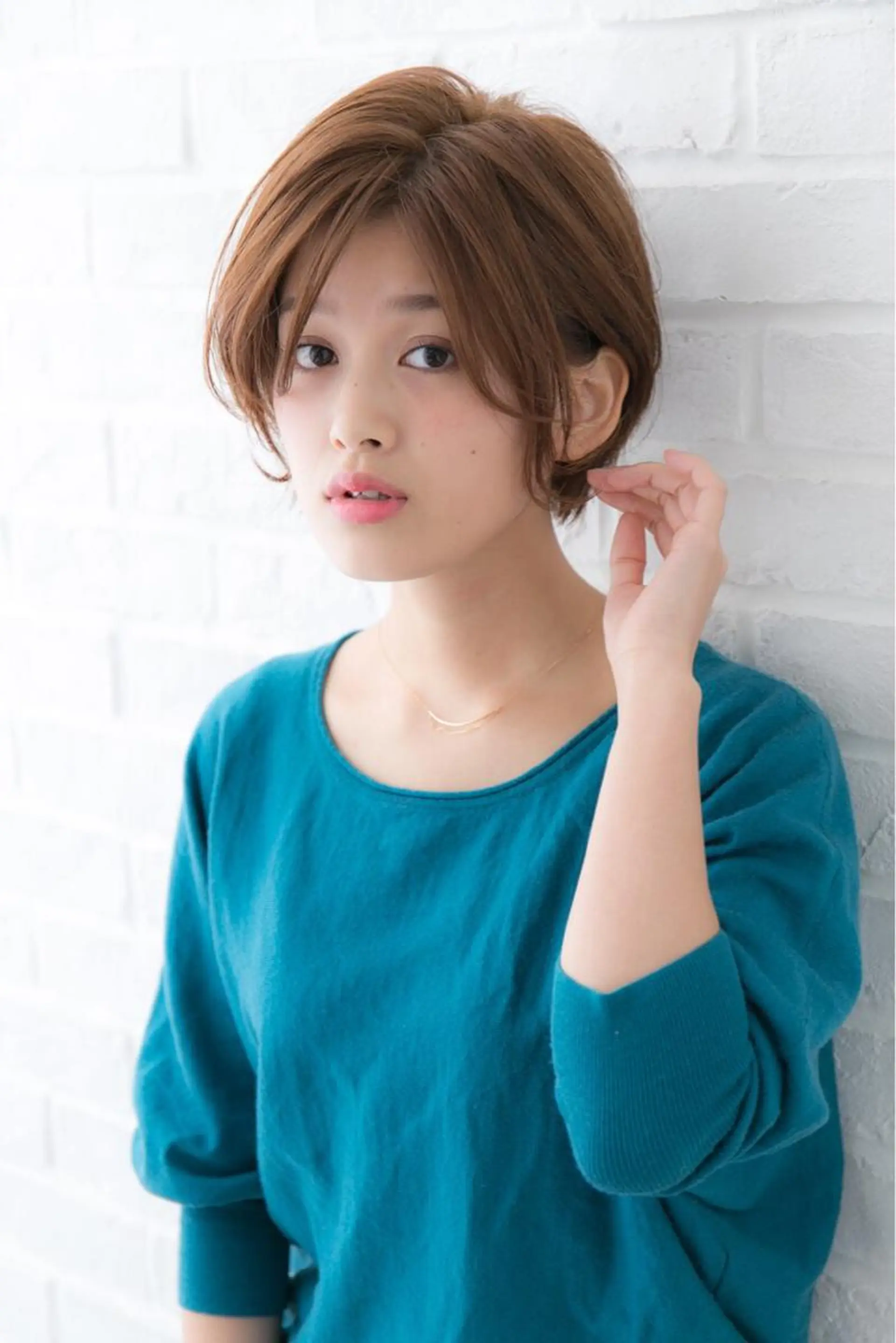 ショート ショートヘア 小顔カット カット 井上 美奈子のヘアスタイル