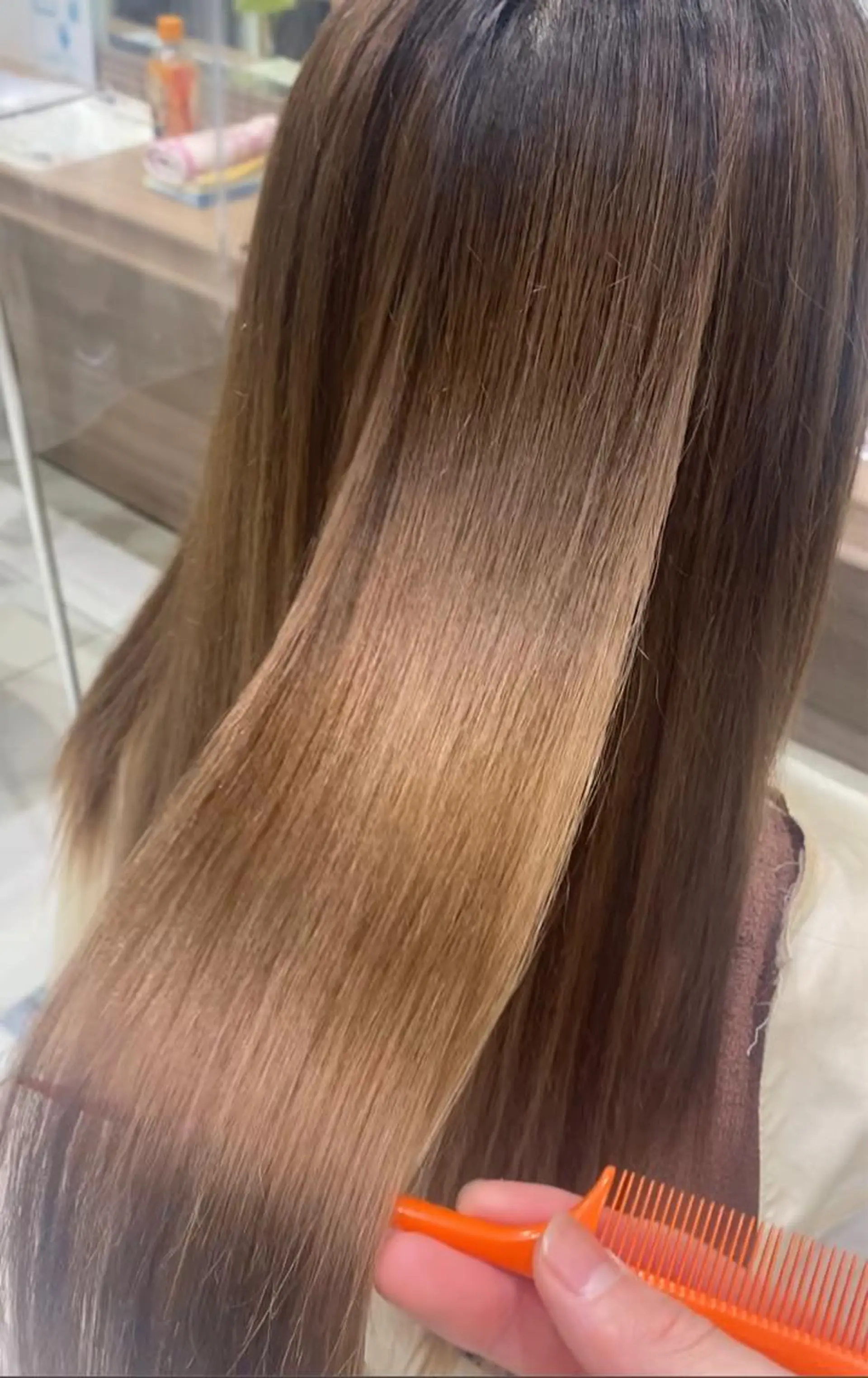 セミロング 縮毛矯正 【乾かすだけで革命】 早矢仕正志のヘアスタイル