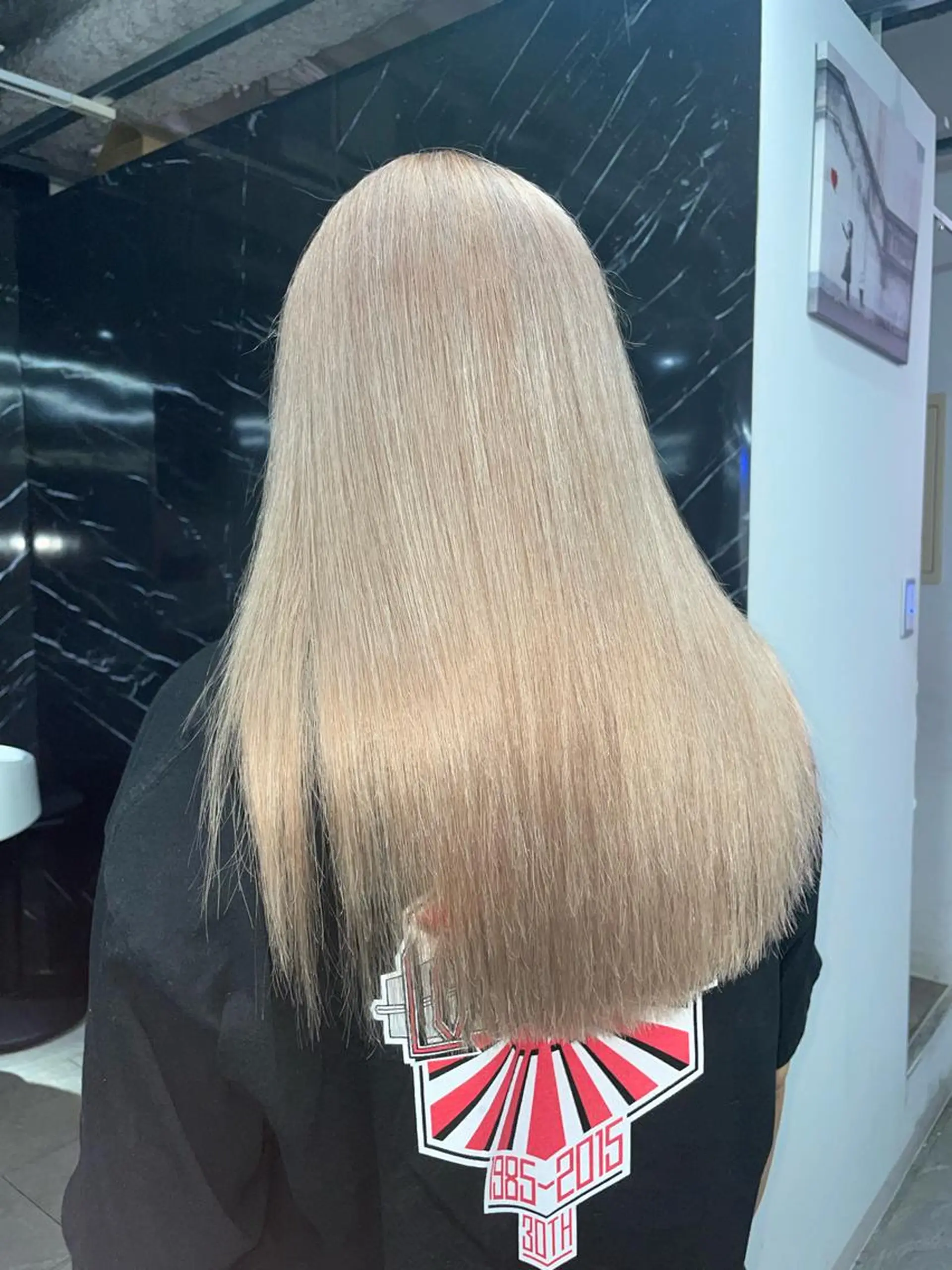カラー 🪸店長ハイトーン エクステmisakiのヘアスタイル