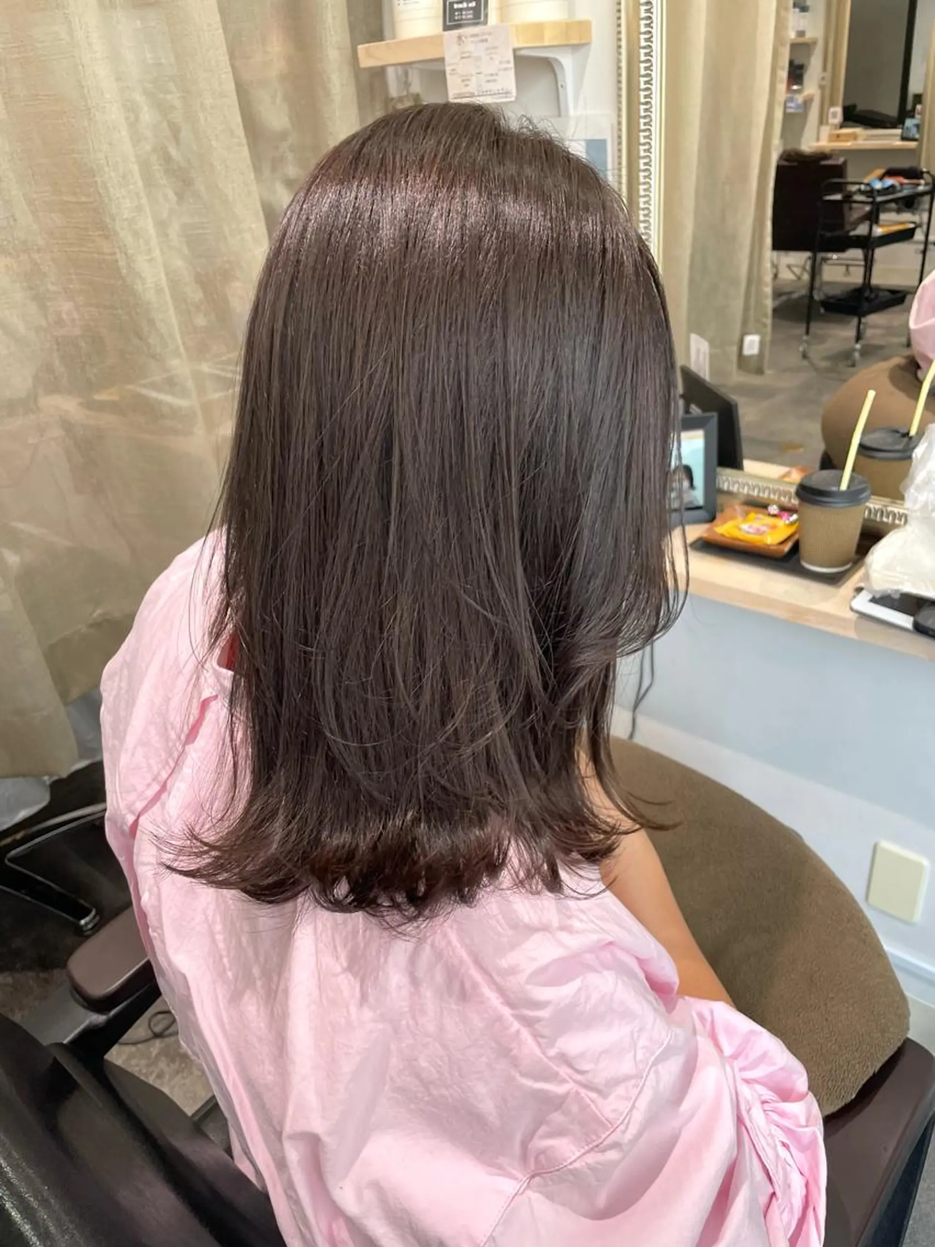 カラー ヘアカラー トリートメント ayaka 髪質改善レイヤー艶髪のヘアスタイル