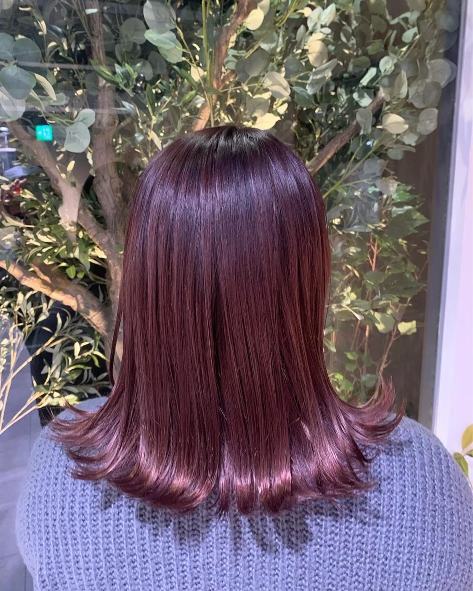 ミディアム カラー アッシュ ベージュカラー ブリーチ ハイライトカラー ハイトーンカラー Gran addict所属・田中 貴也のヘアスタイル