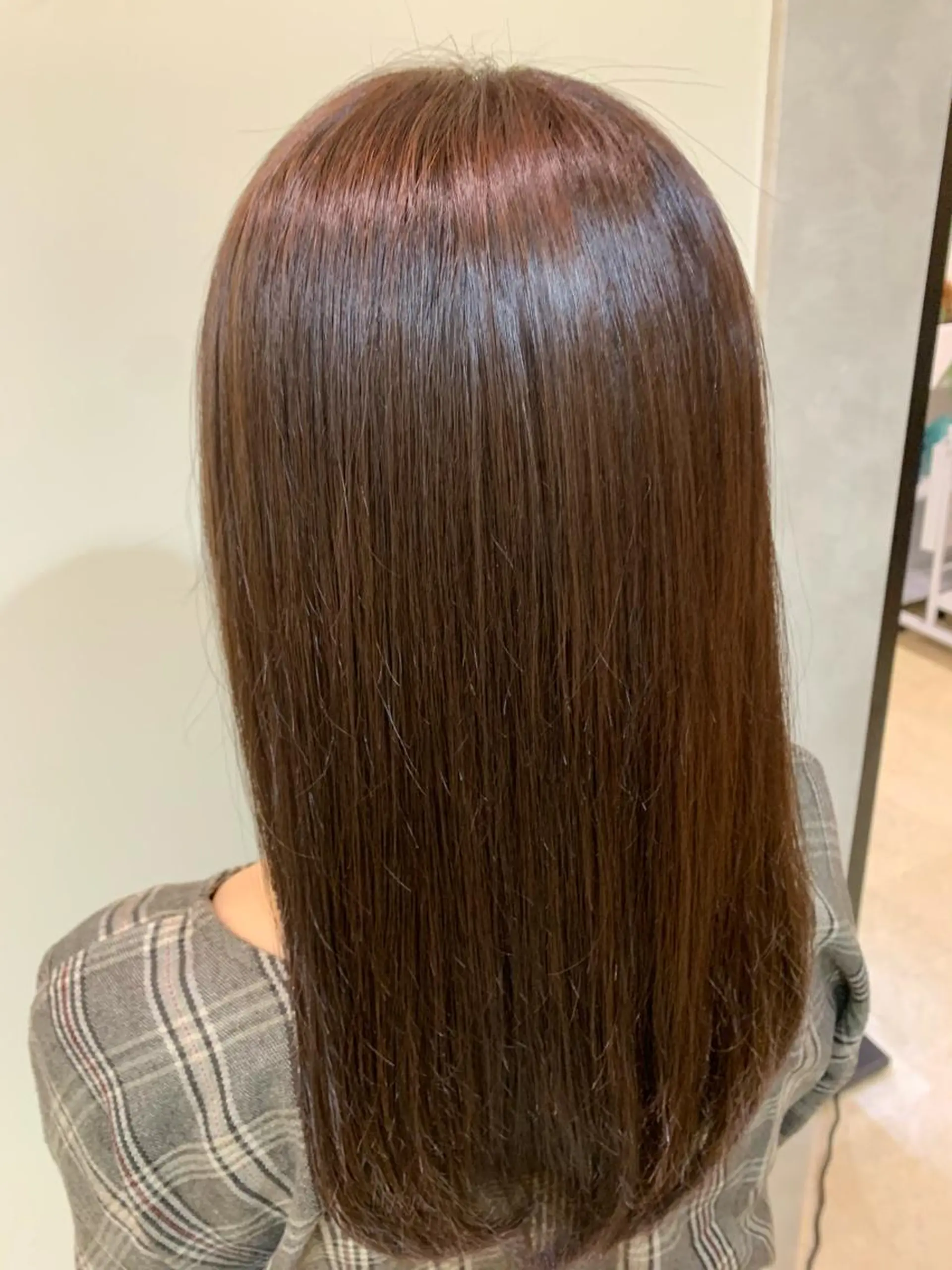 パーマ ストレートパーマ カット 💎髪質改善/縮毛 矯正💎メンズパーマのヘアスタイル