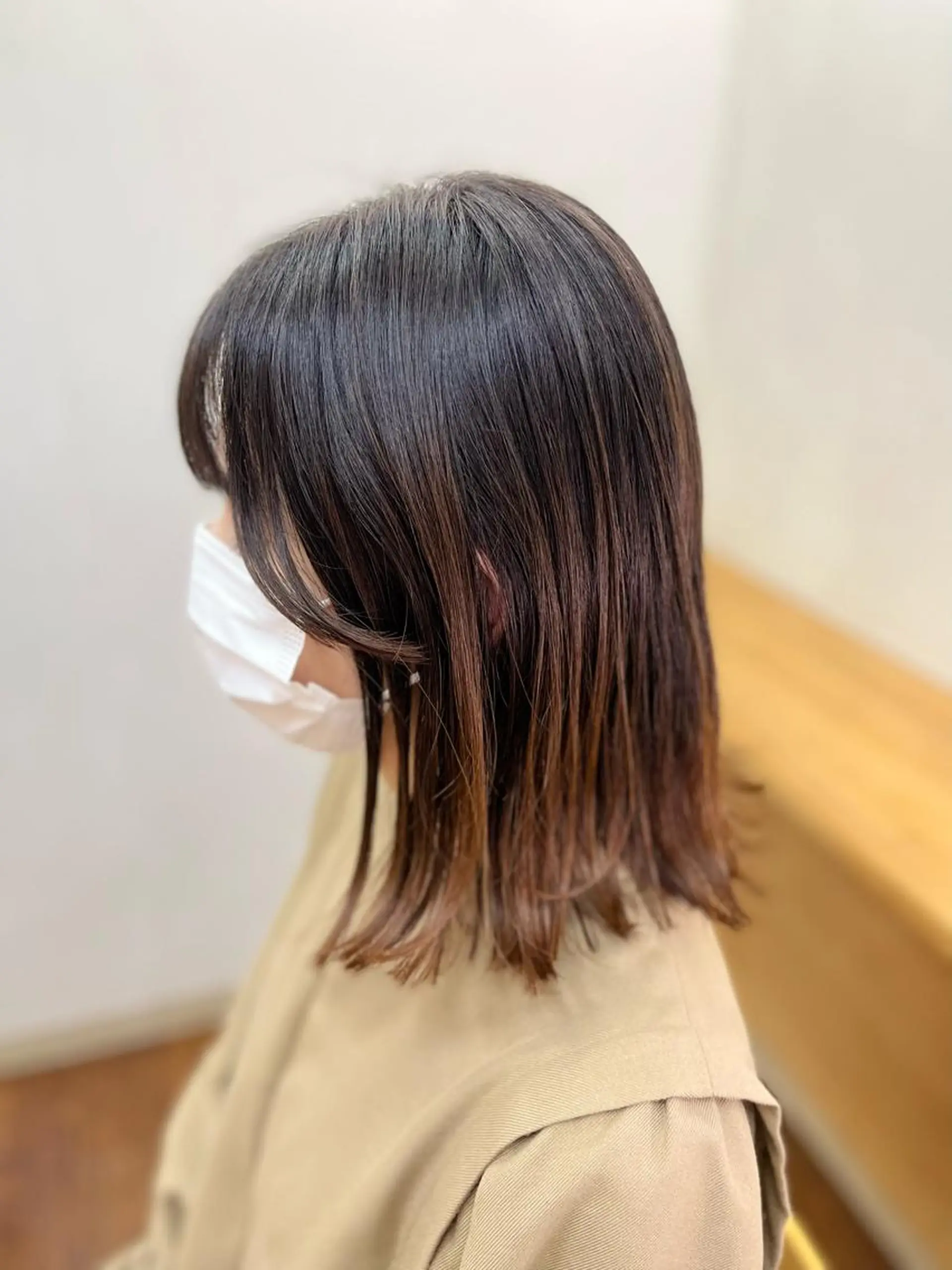 ミディアム 外ハネヘア 冨田 豊のヘアスタイル