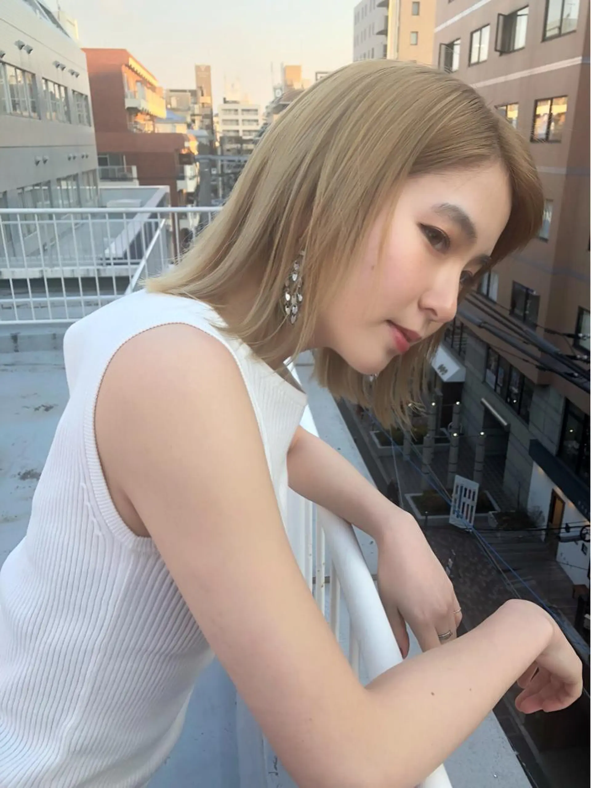 ミディアム カラー ブリーチ ケアブリーチ Pia ツボイ ケイタのヘアスタイル