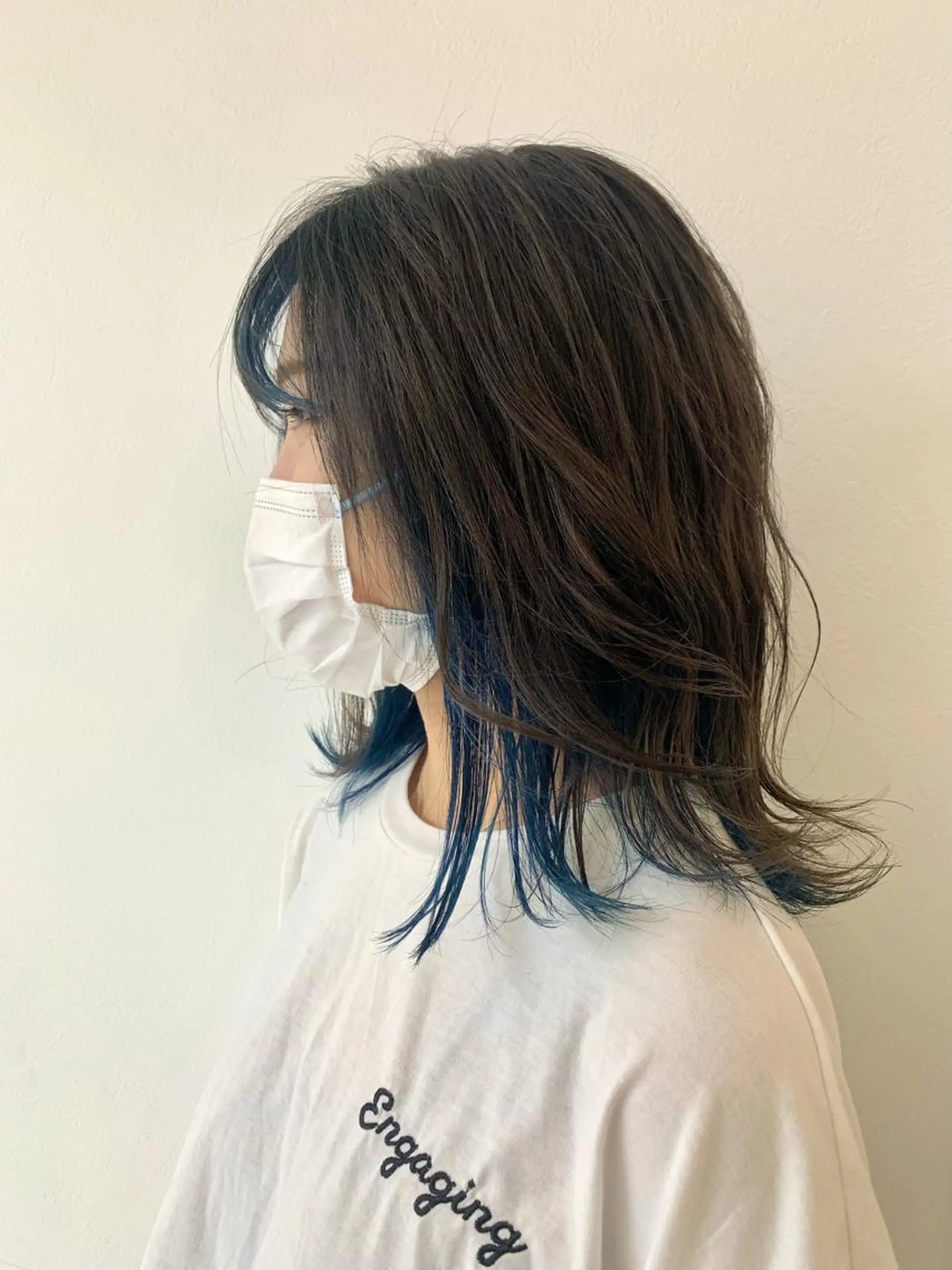 ミディアム カラー ブリーチ ブルーカラー カット ヘアカラー 福田千尋/インナー カラー/縮毛矯正のヘアスタイル