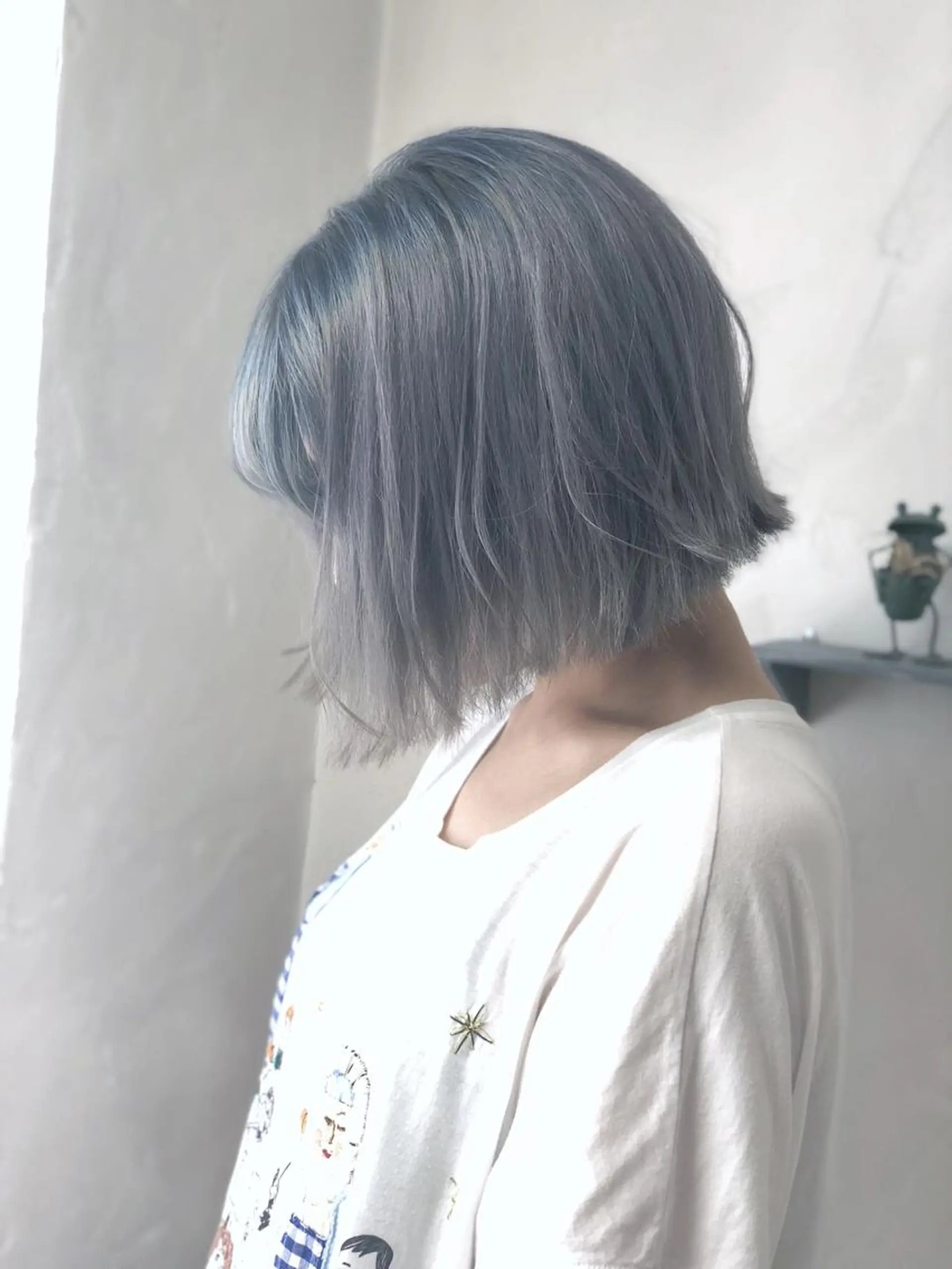 ショート カラー パーマ ヘアアレンジ ブリーチ カット ヘアカラー トリートメント 推し活専用 【派手髪】飯野ゆかりのヘアスタイル