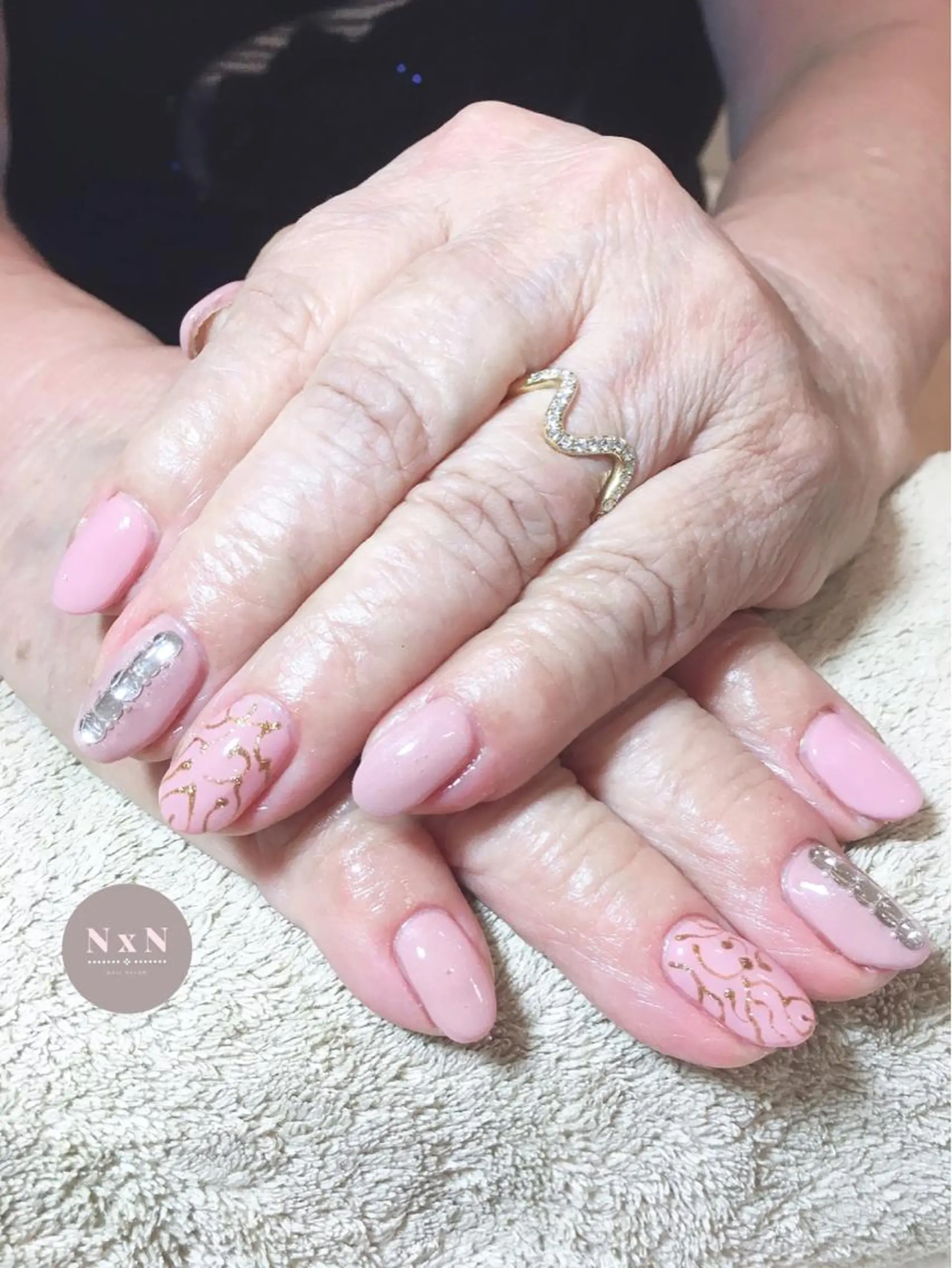 ネイル ジェルネイル ぷっくりネイル nail salon N×Nのネイルデザイン