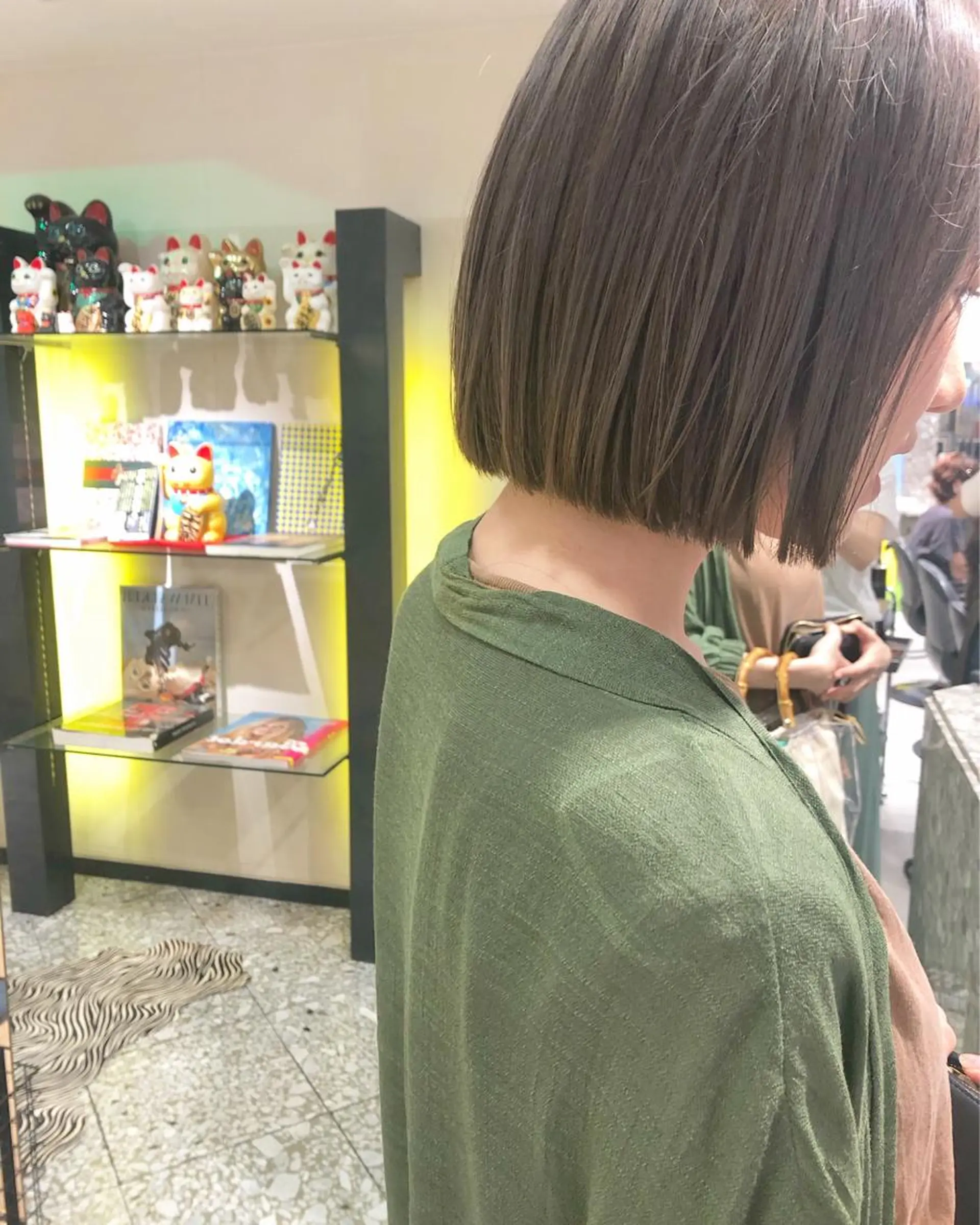 ショート カラー ブリーチ グレージュ カット ヘアカラー トリートメント ボブ/ミニボブ/ 立河今日子のヘアスタイル