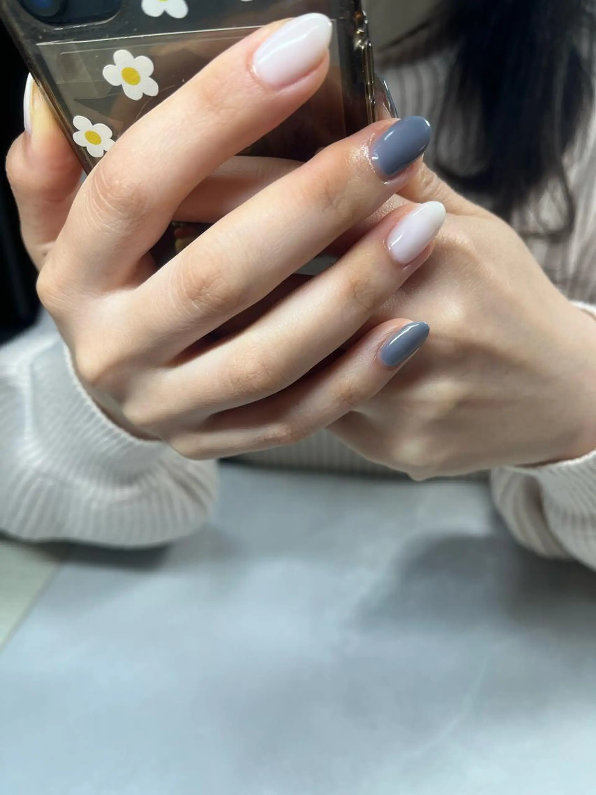 ネイル ホワイト ハンドネイル SAKU nail 作島茜のネイルデザイン