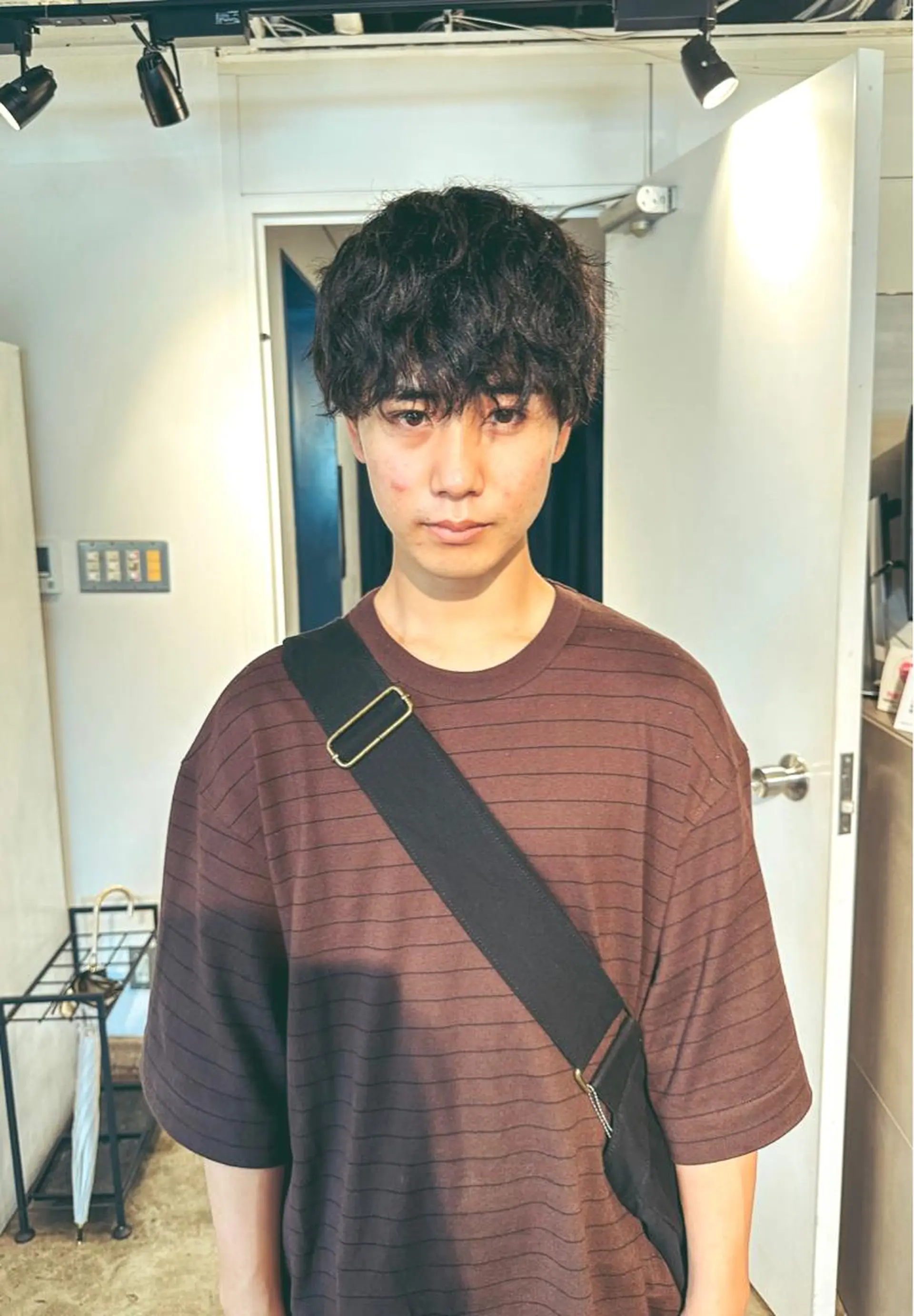 メンズ メンズパーマ メンズツイストパーマ 波巻きパーマ ツイストパーマ カット ヘアカラー パーマ トリートメント 骨格補正施術/メンズ 専門美容師/YUYAのヘアスタイル