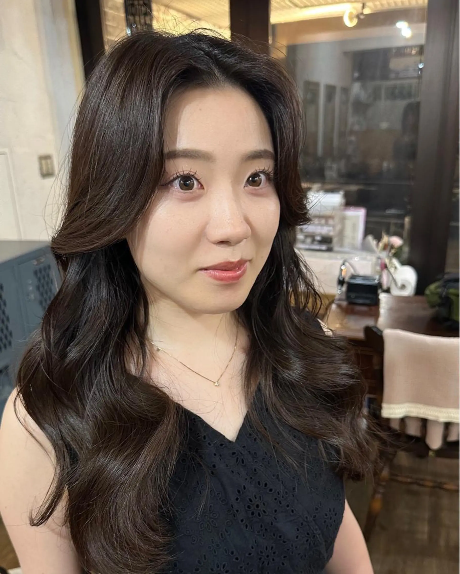 ロング カラー 切りっぱなしボブ ショートボブ バレイヤージュ ベージュカラー 黒髪 カット ヘアカラー トリートメント 韓国ヘア レイヤー くびれヘアMATSUのヘアスタイル