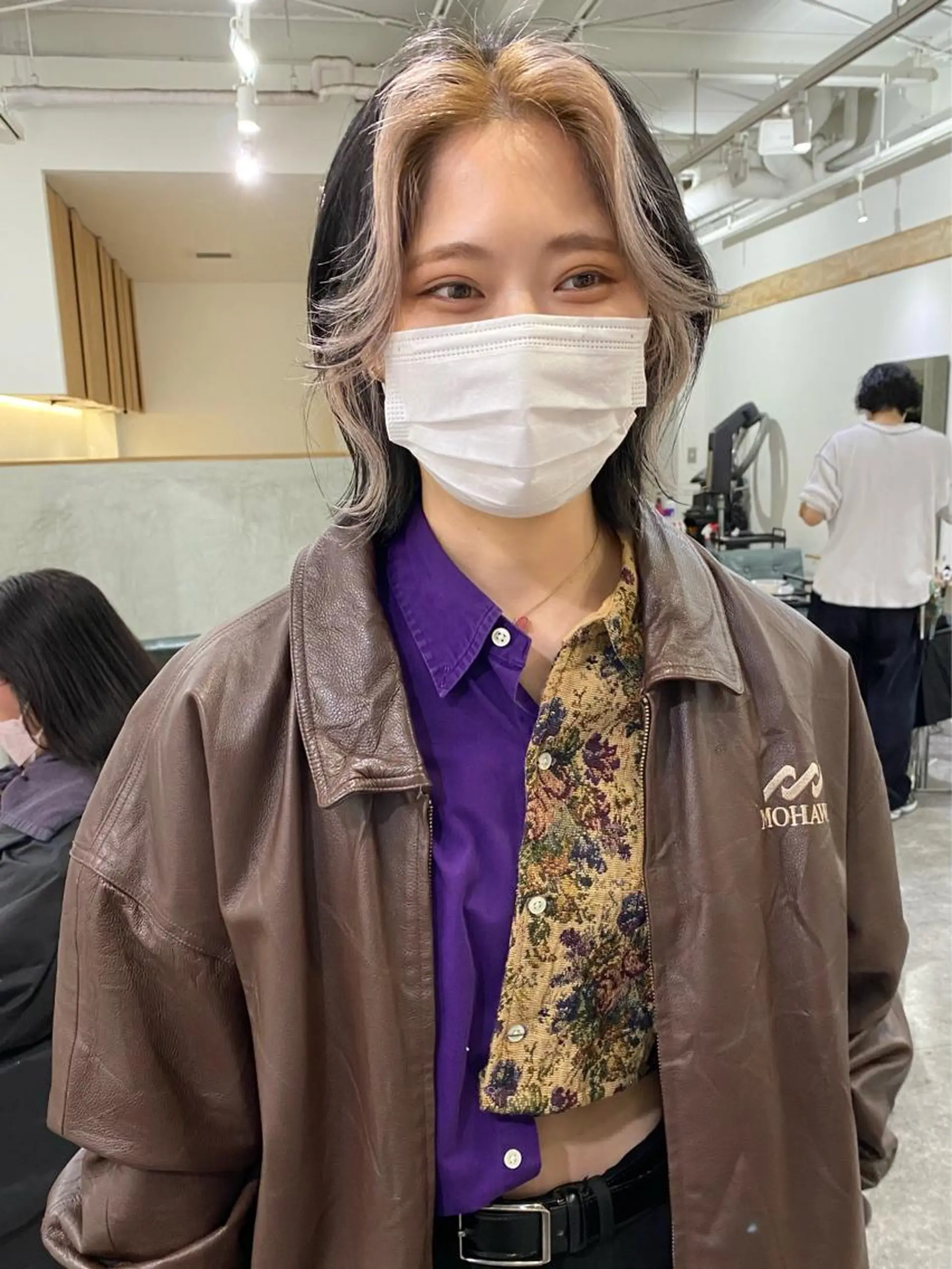 ショート カラー ブリーチ カット ヘアカラー トリートメント 森貴裕/ベージュ/ パーマ/オリーブのヘアスタイル