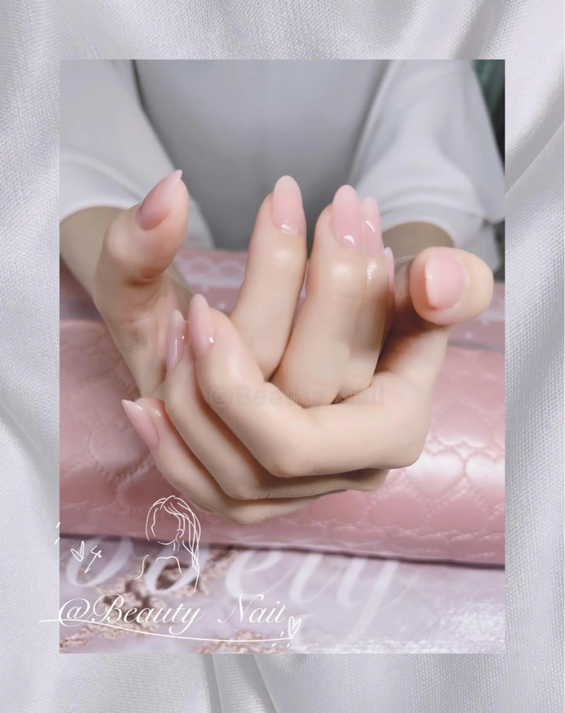 ネイル Moonstone Salonのネイルデザイン