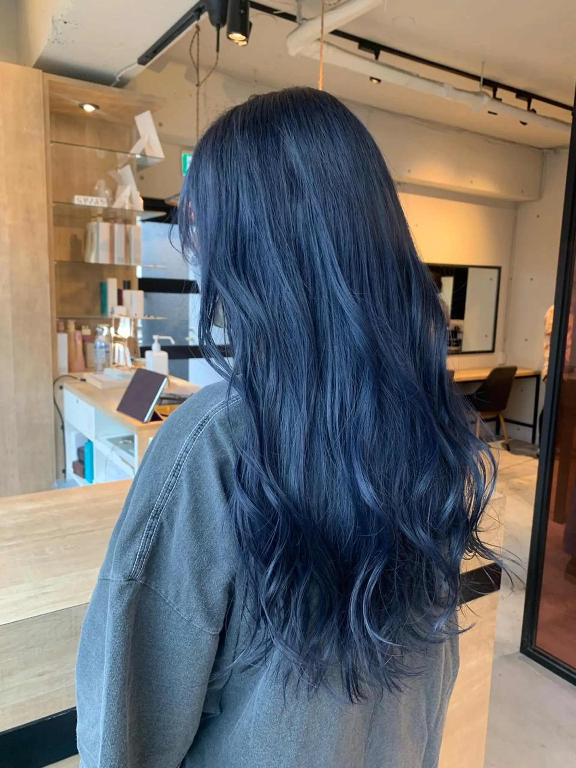 ロング カラー ヘアアレンジ ヘアカラー トリートメント yuka .のヘアスタイル