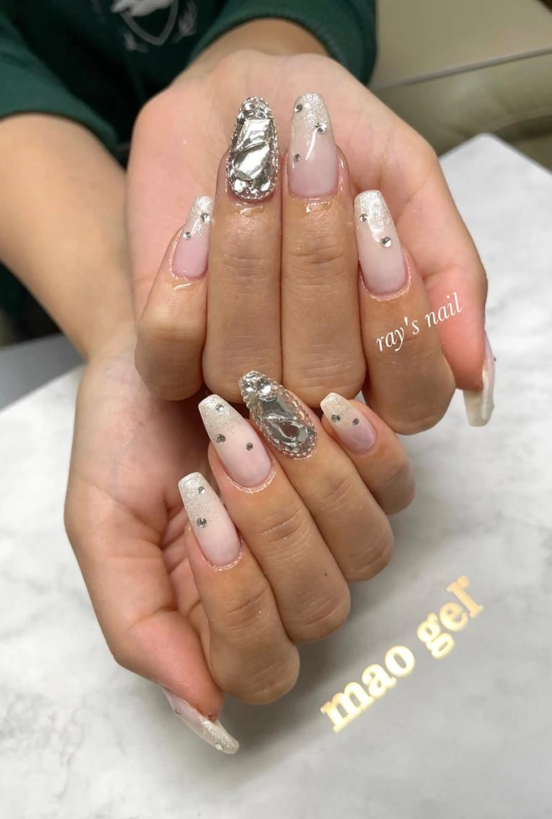 ネイル ハンドネイル ray's nailのネイルデザイン