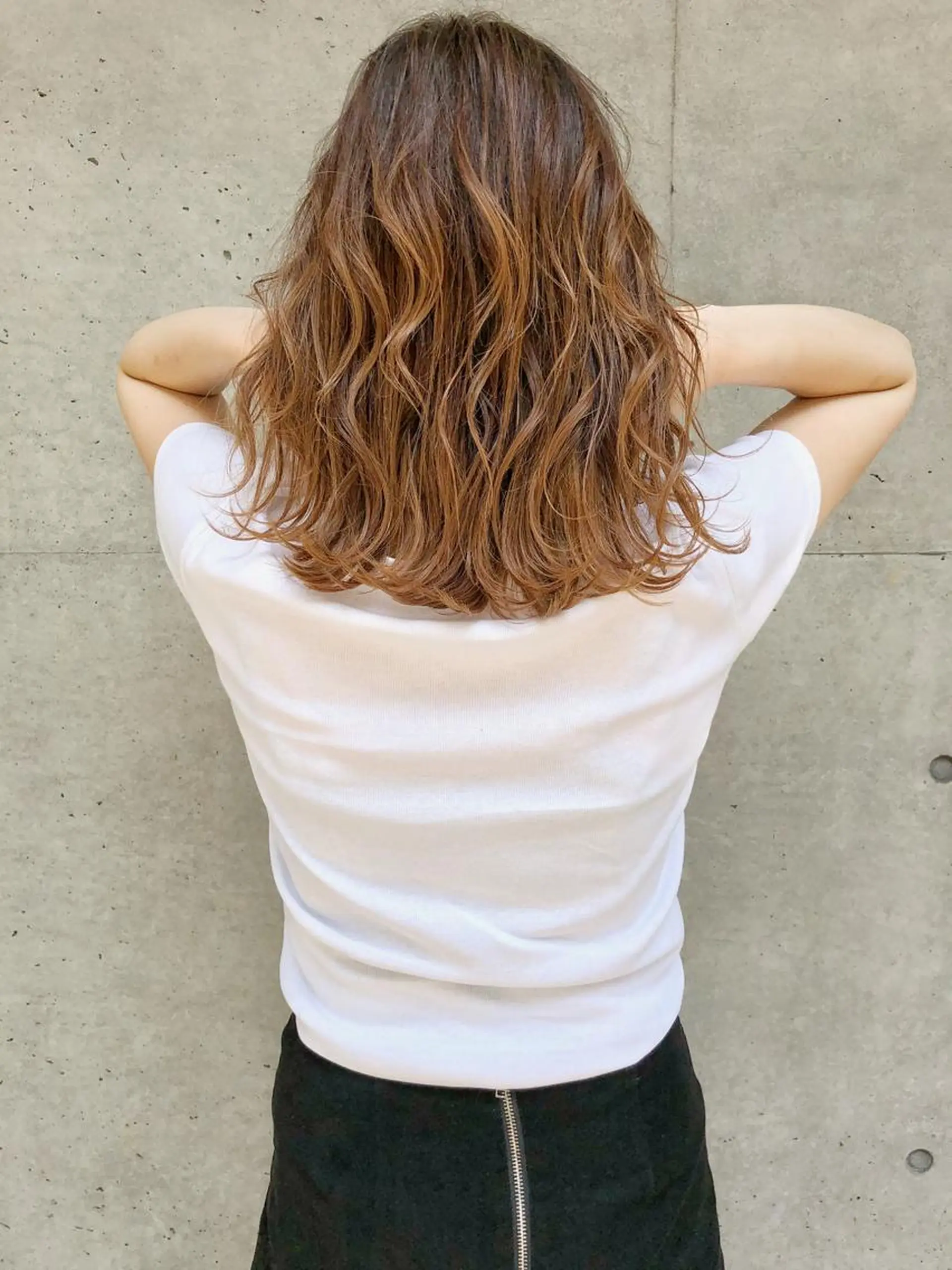 ミディアム 顔まわり／髪質改 善／白髪ぼかし／中山のヘアスタイル