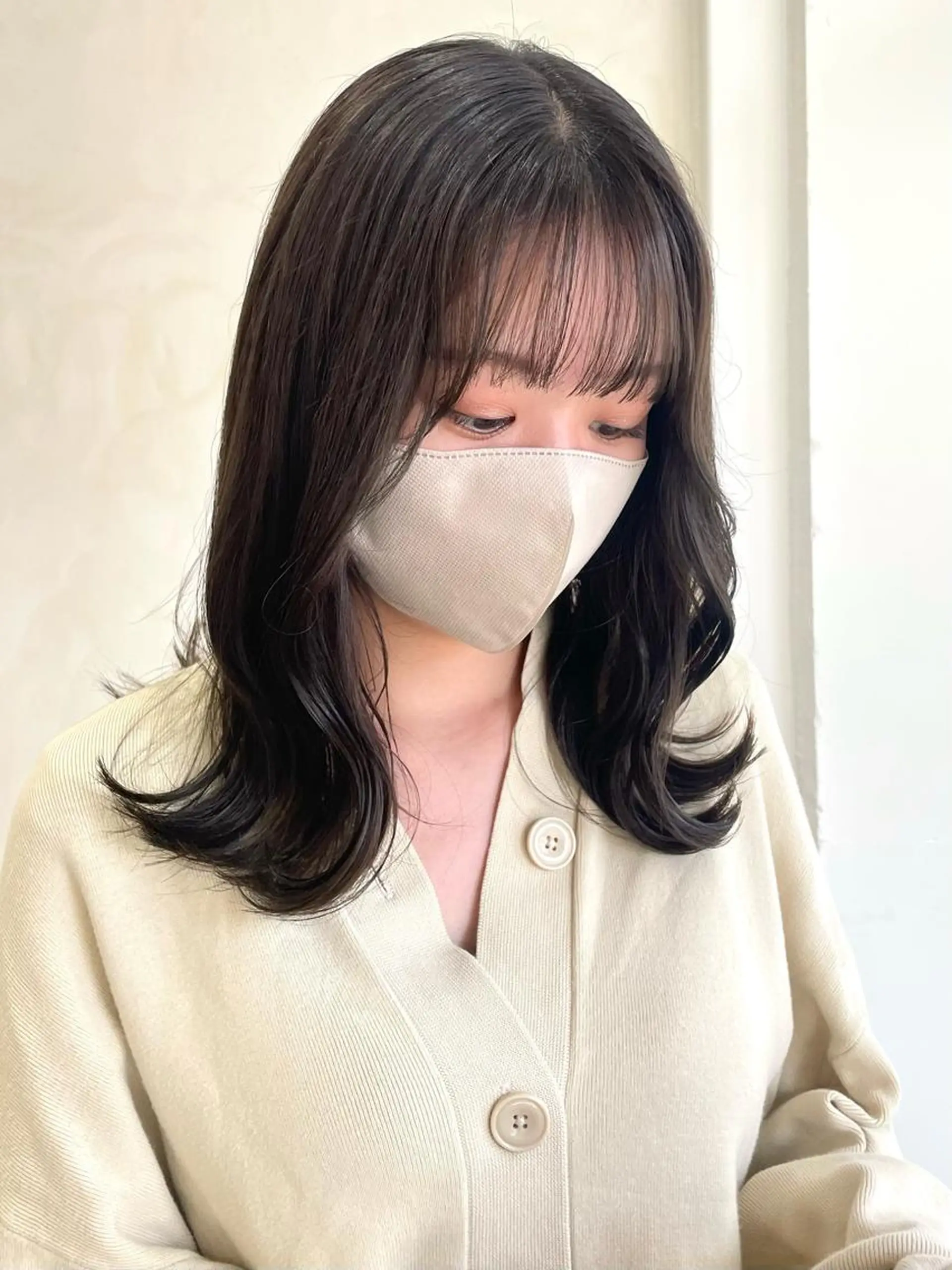 セミロング カラー 透明感カラー ⌇ROMEO京橋店⌇ 鎌谷明星🪷のヘアスタイル