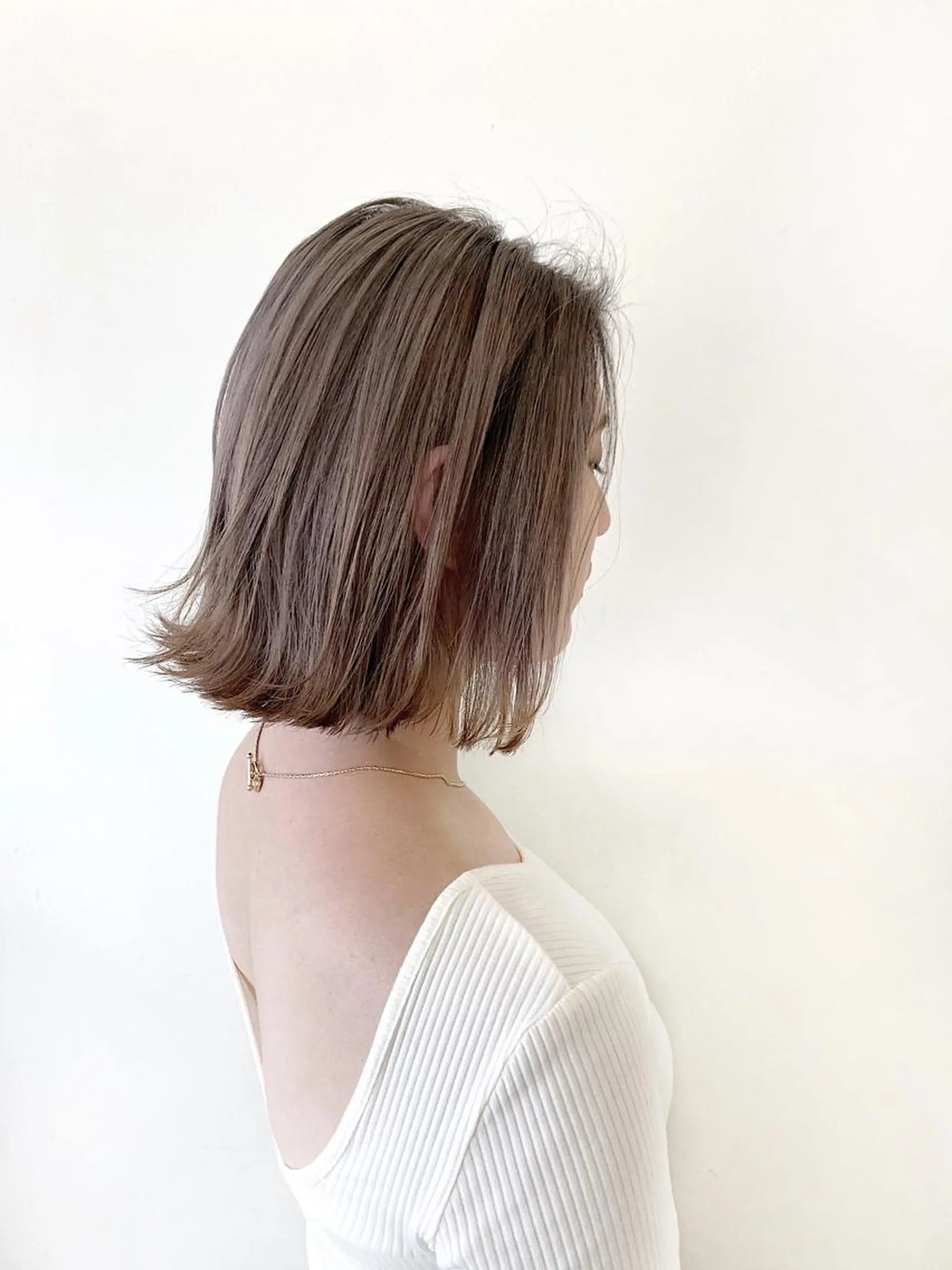 ショート カラー 杉村 未来のヘアスタイル