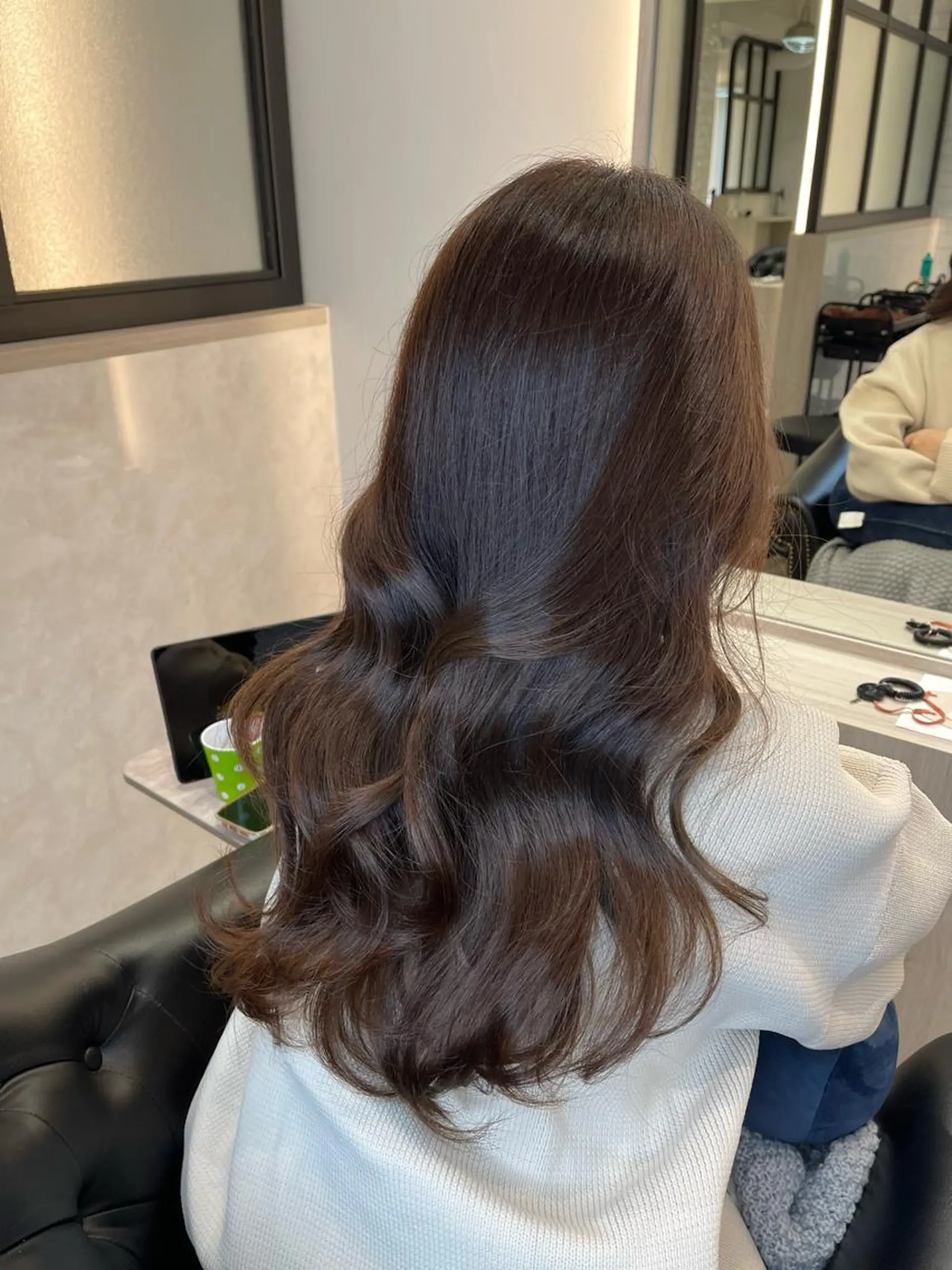 ロング カラー カット ヘアカラー トリートメント emi/髪質改善/ 韓国風/艶カラーのヘアスタイル