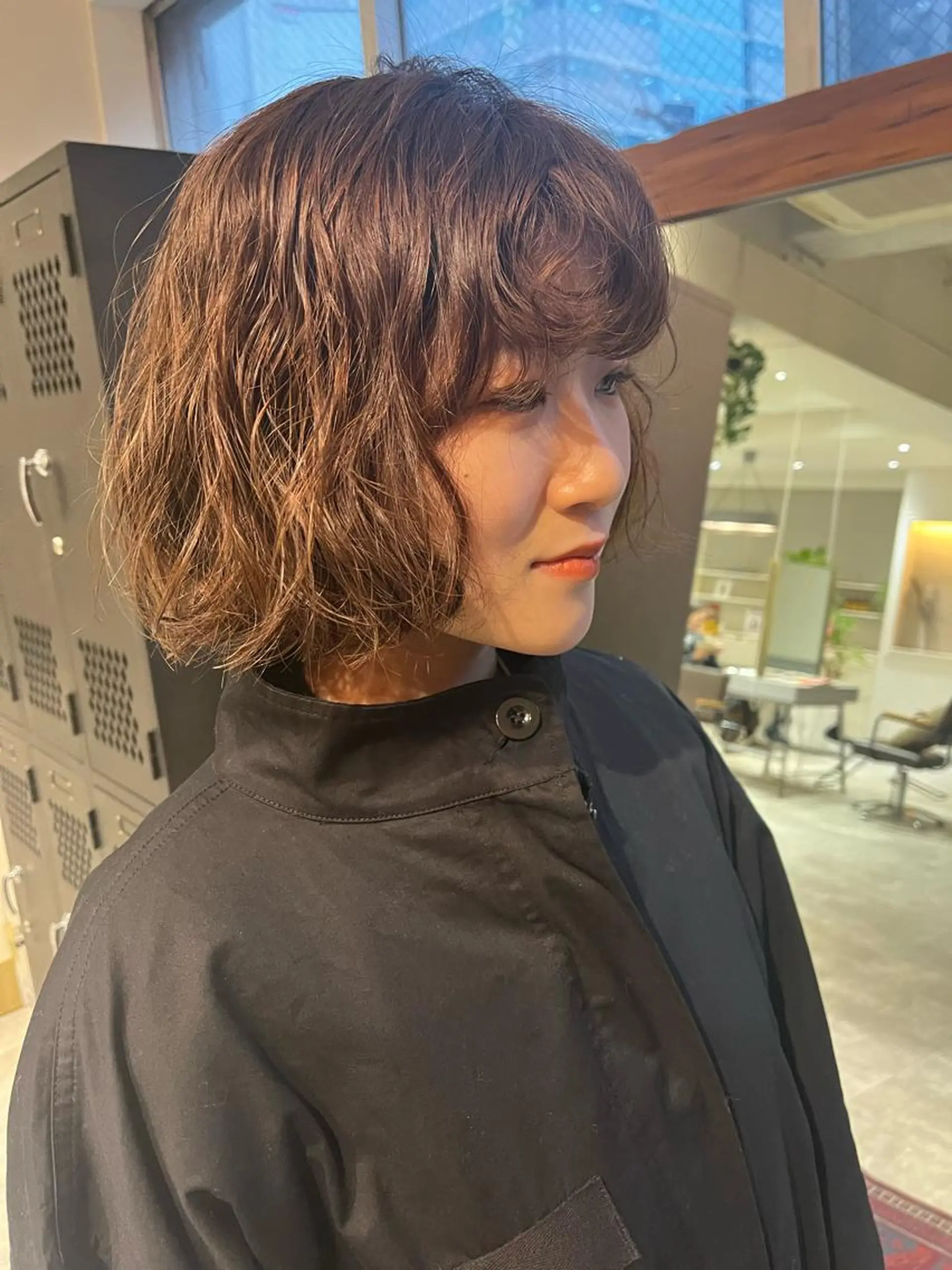 ミディアム パーマ SIKI yuuna レイヤーカット🪽のヘアスタイル