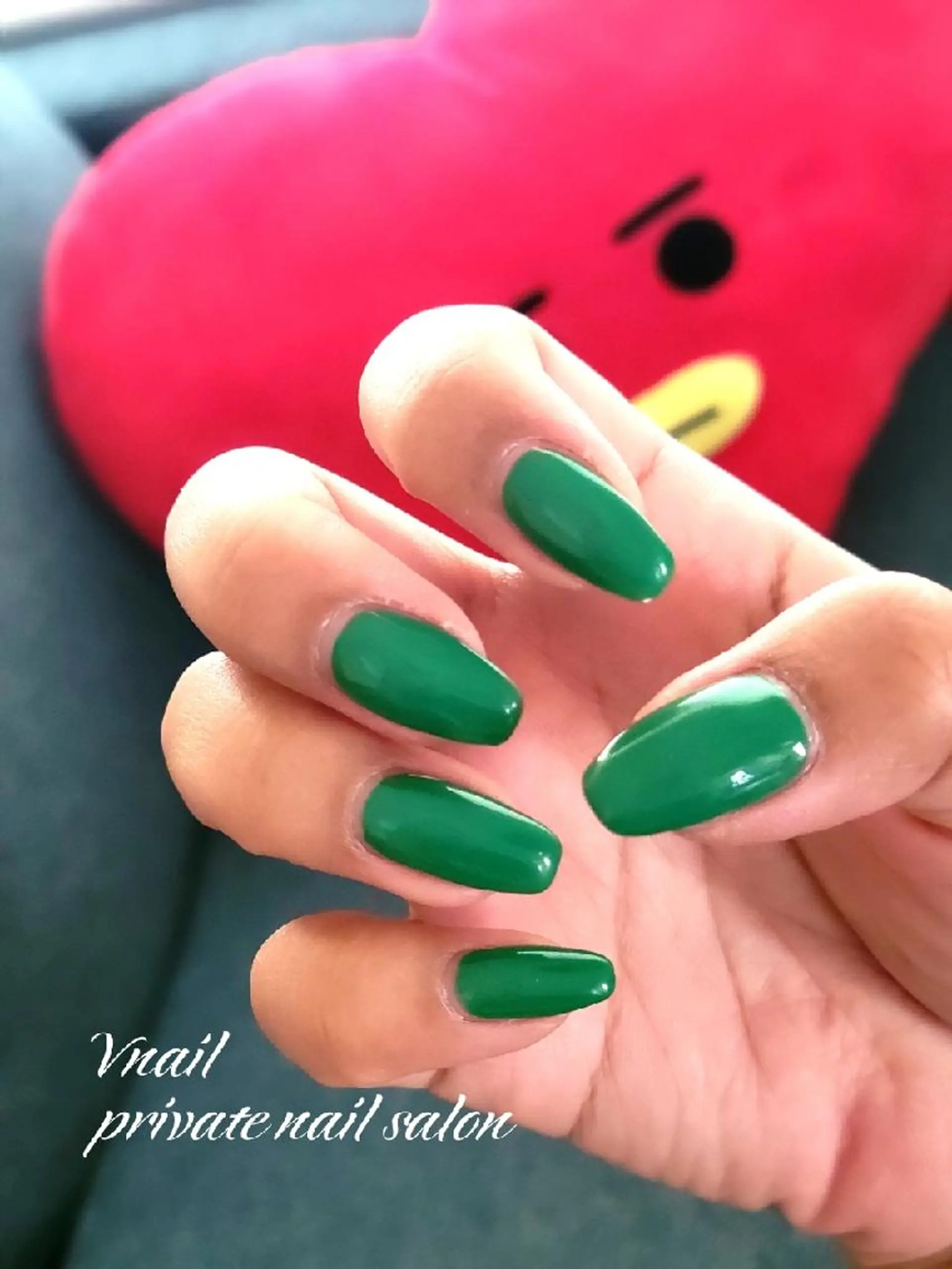 ネイル ハンドネイル V. nailのネイルデザイン