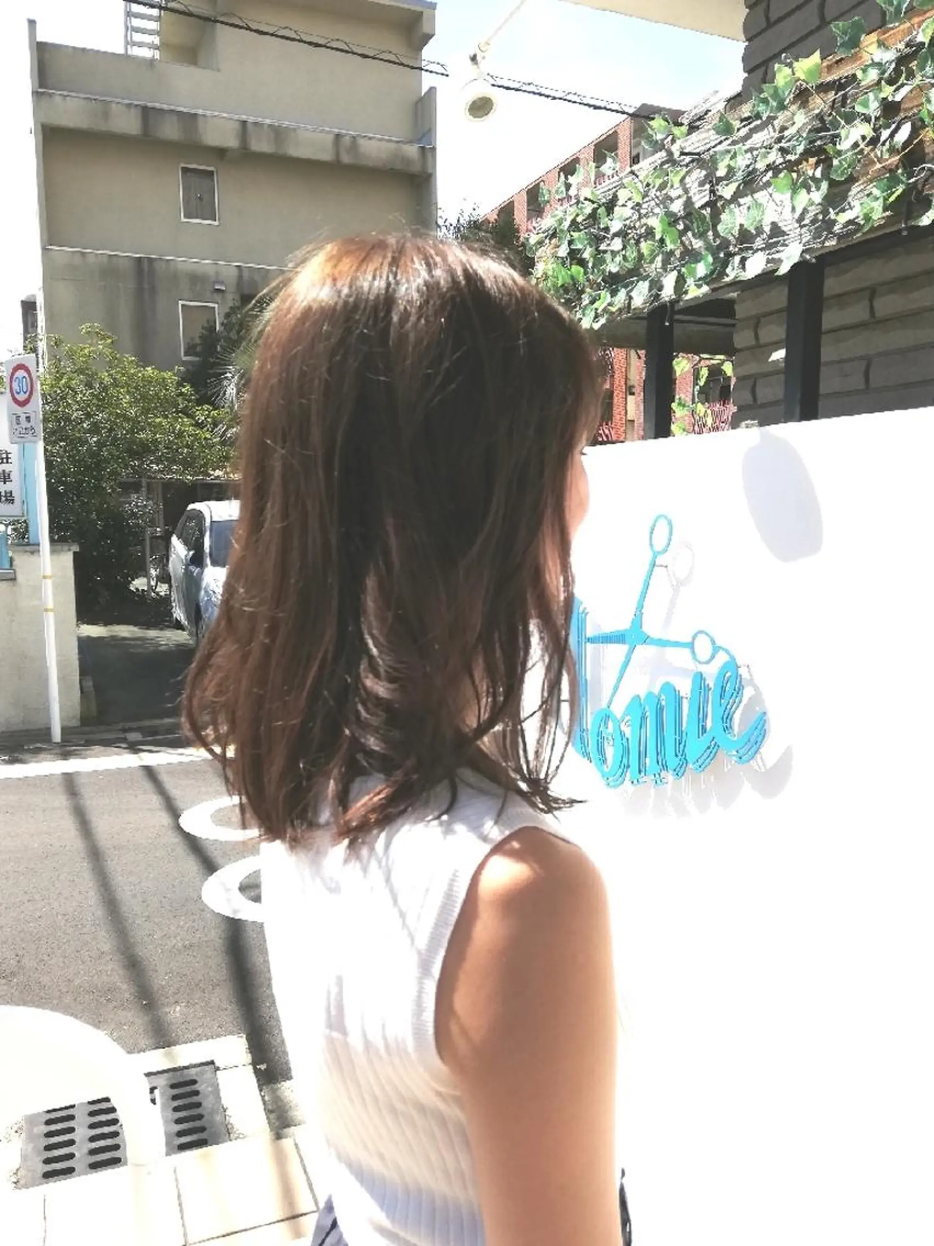 カラー ミディアム ★竹本 千春★のヘアスタイル