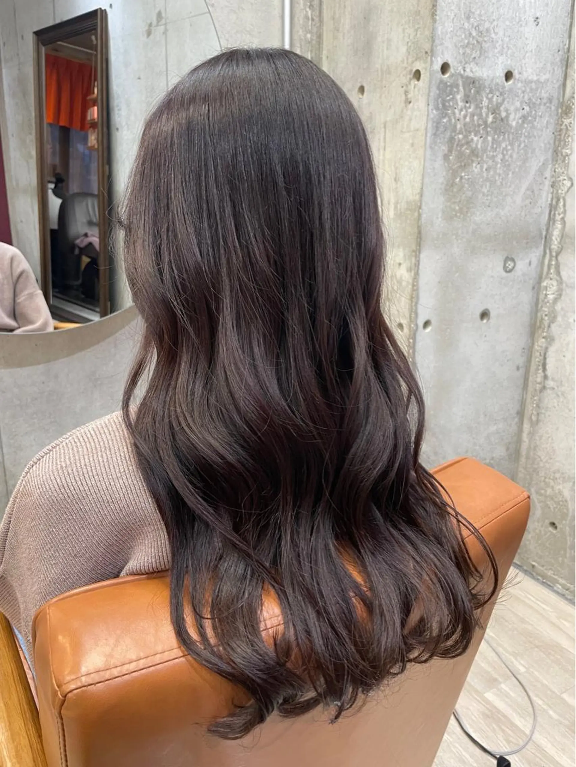 ロング カラー 東 史夏のヘアスタイル