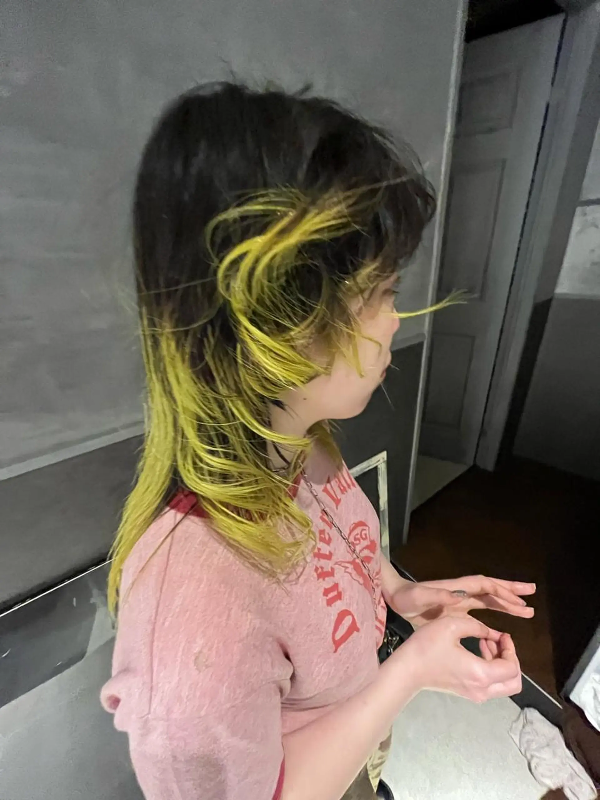 セミロング カラー 田中 里奈のヘアスタイル