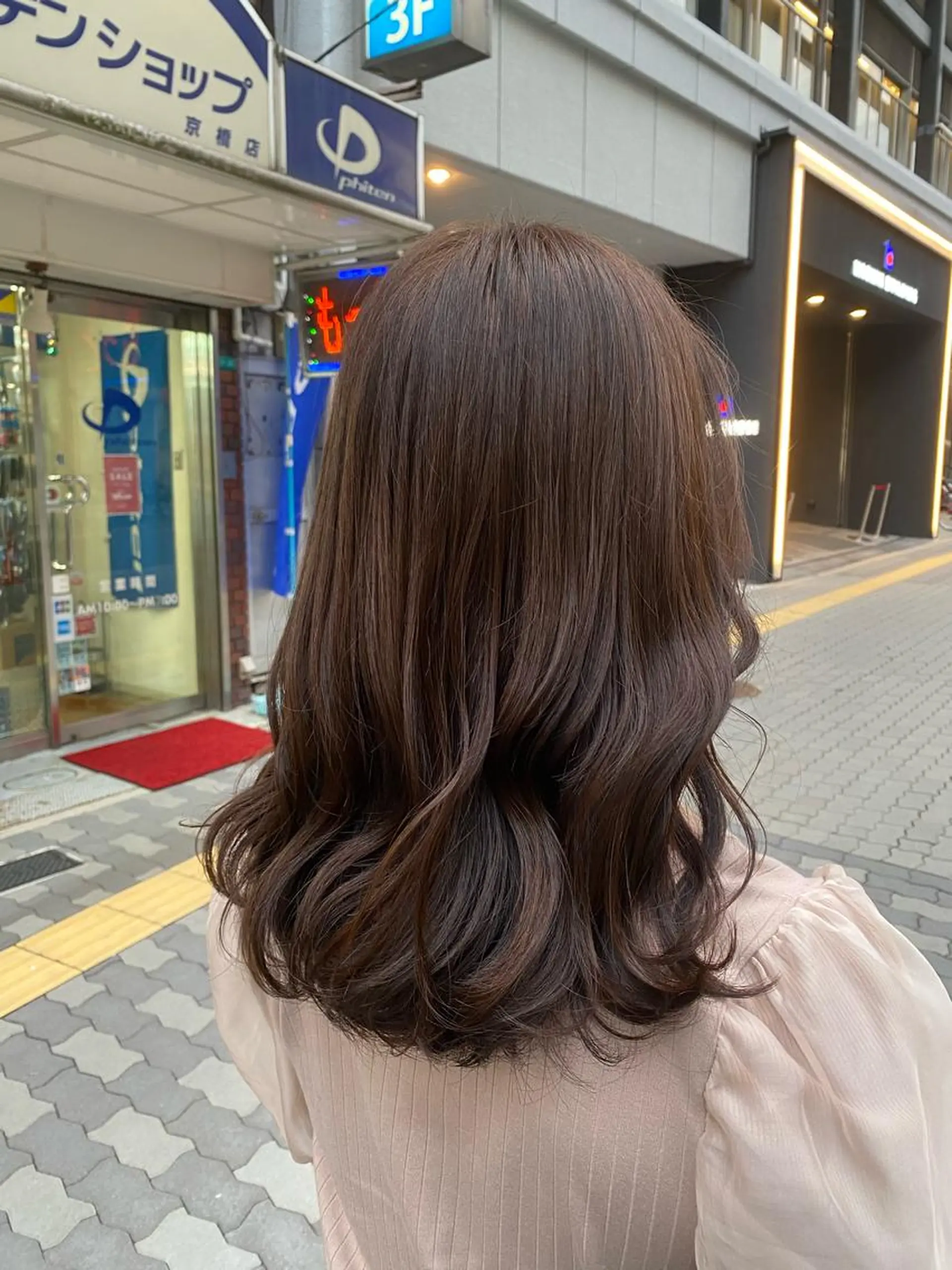 ミディアム 片平 帆香のヘアスタイル