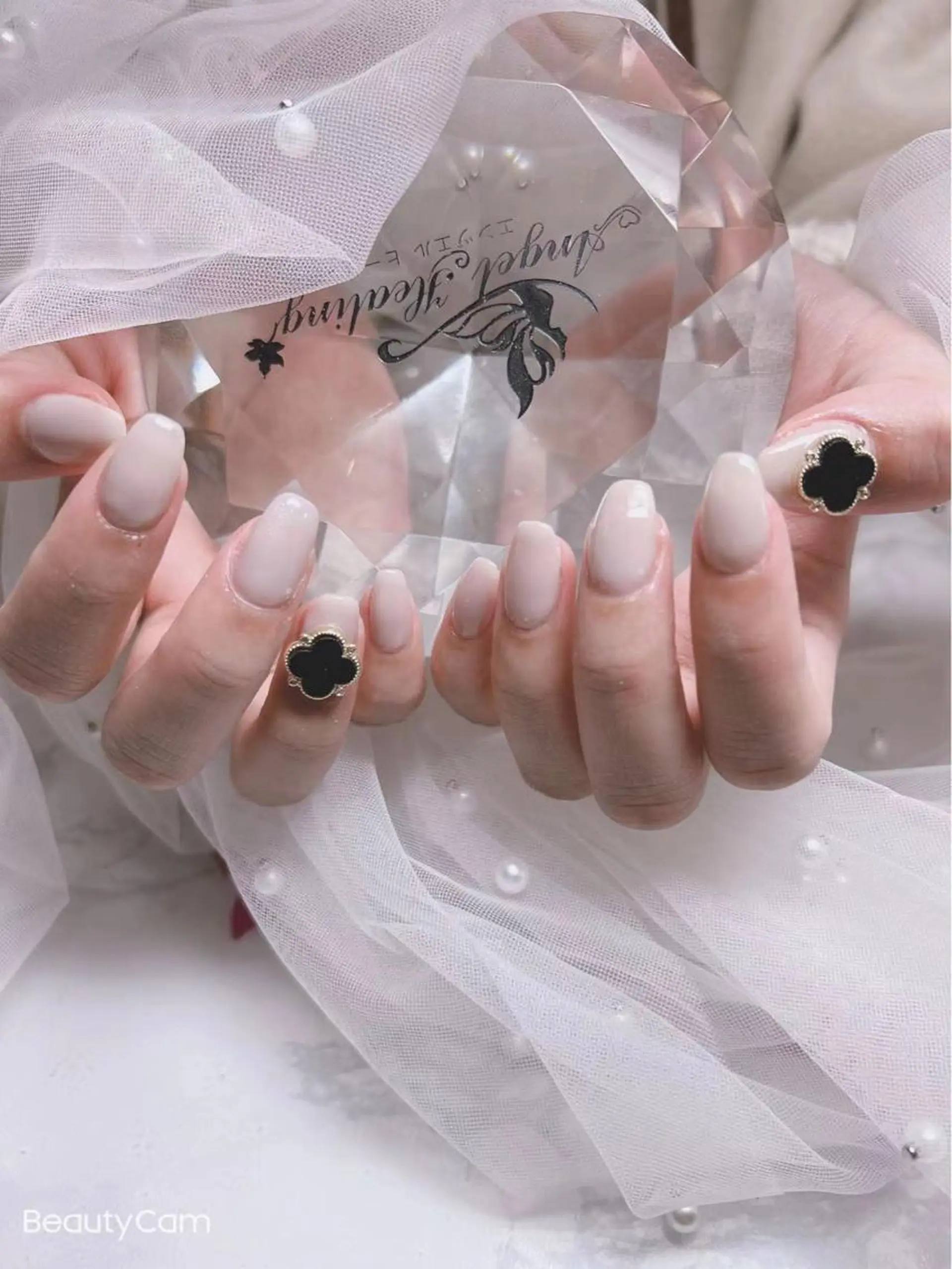 ネイル エンジェル ヒーリング 矢場町店のネイルデザイン