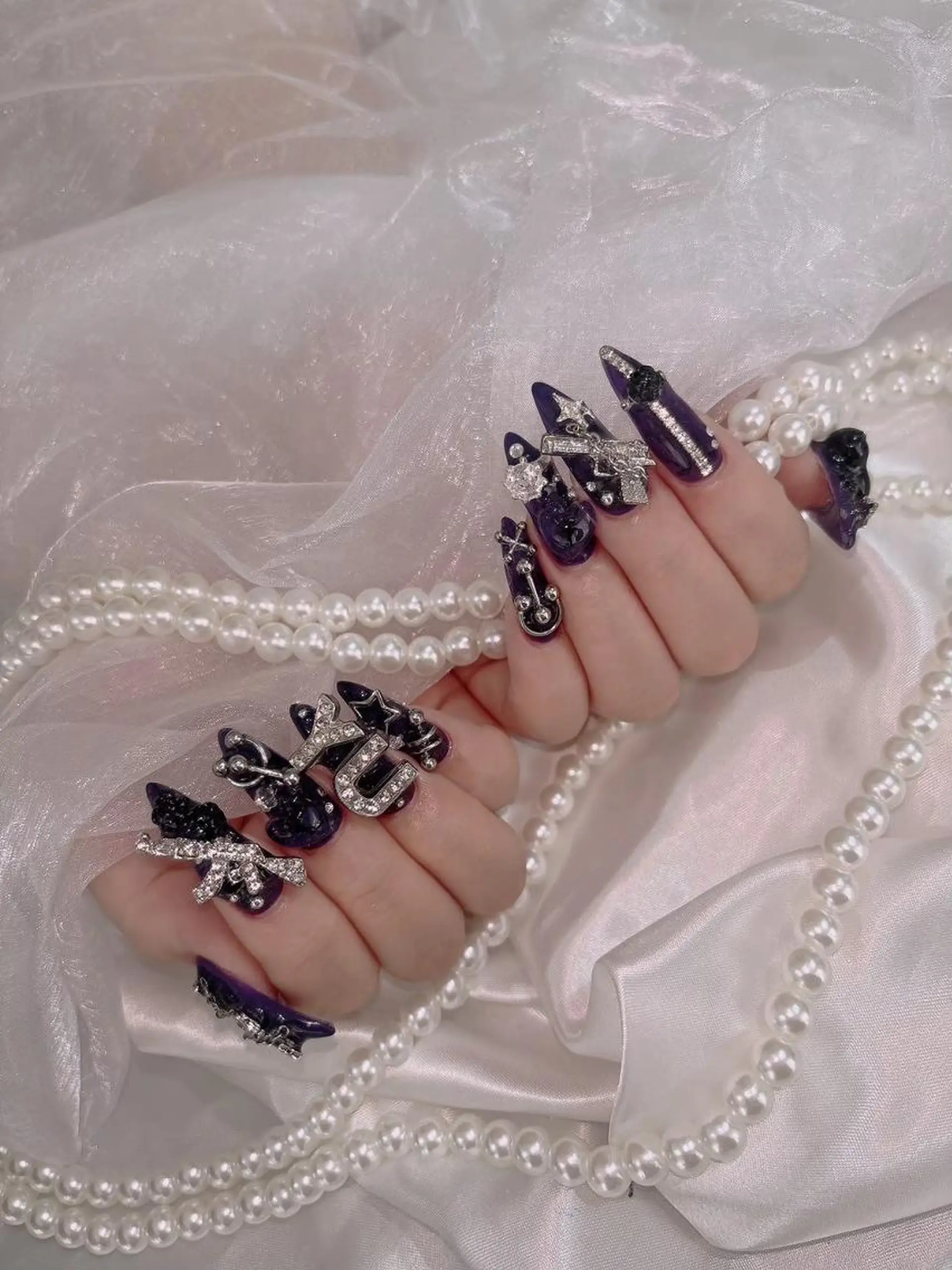 ネイル ハンドネイル emu enyaのネイルデザイン