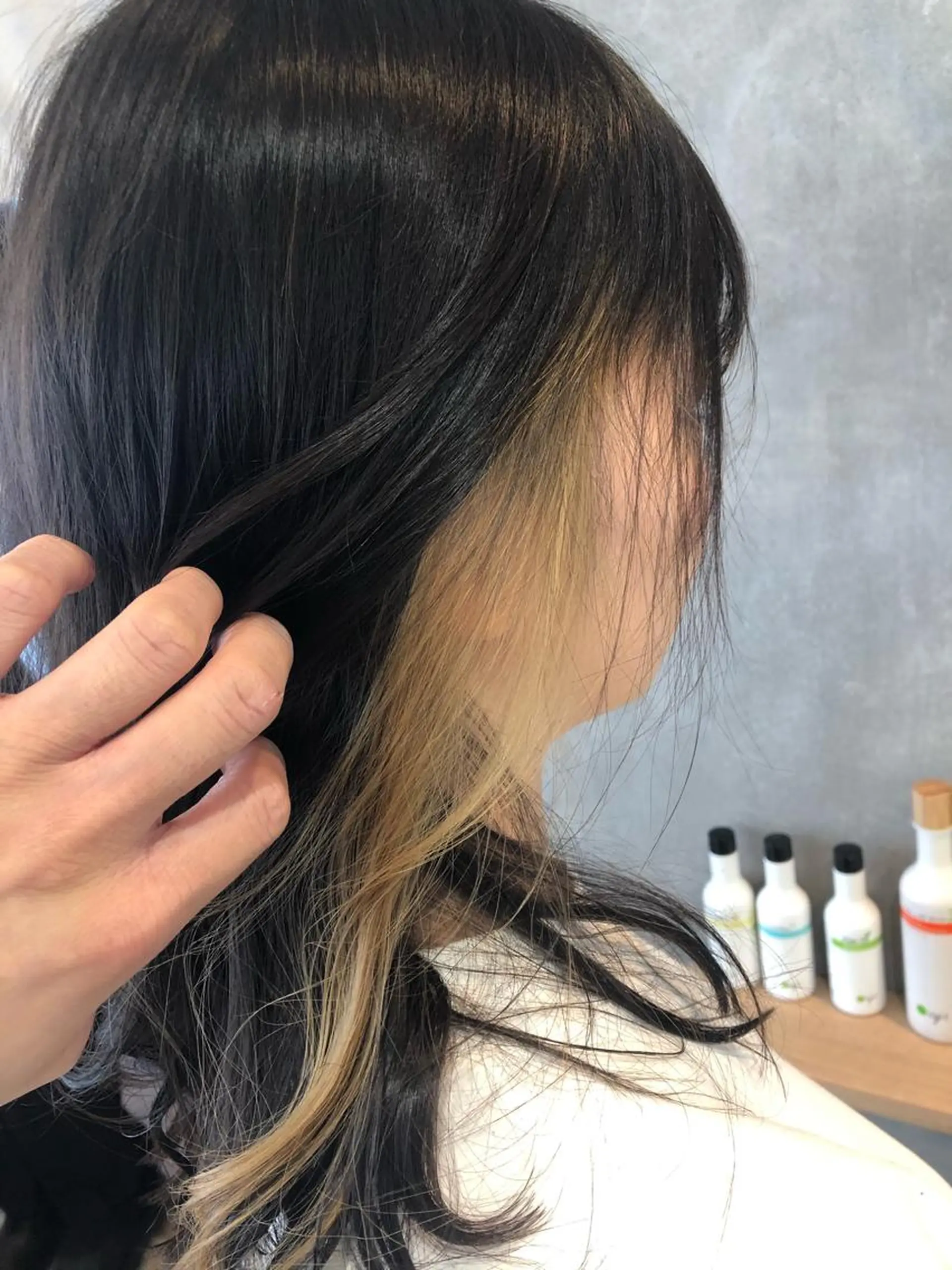 ミディアム カラー インナーカラー ヘアカラー 徳光 辰弥のヘアスタイル