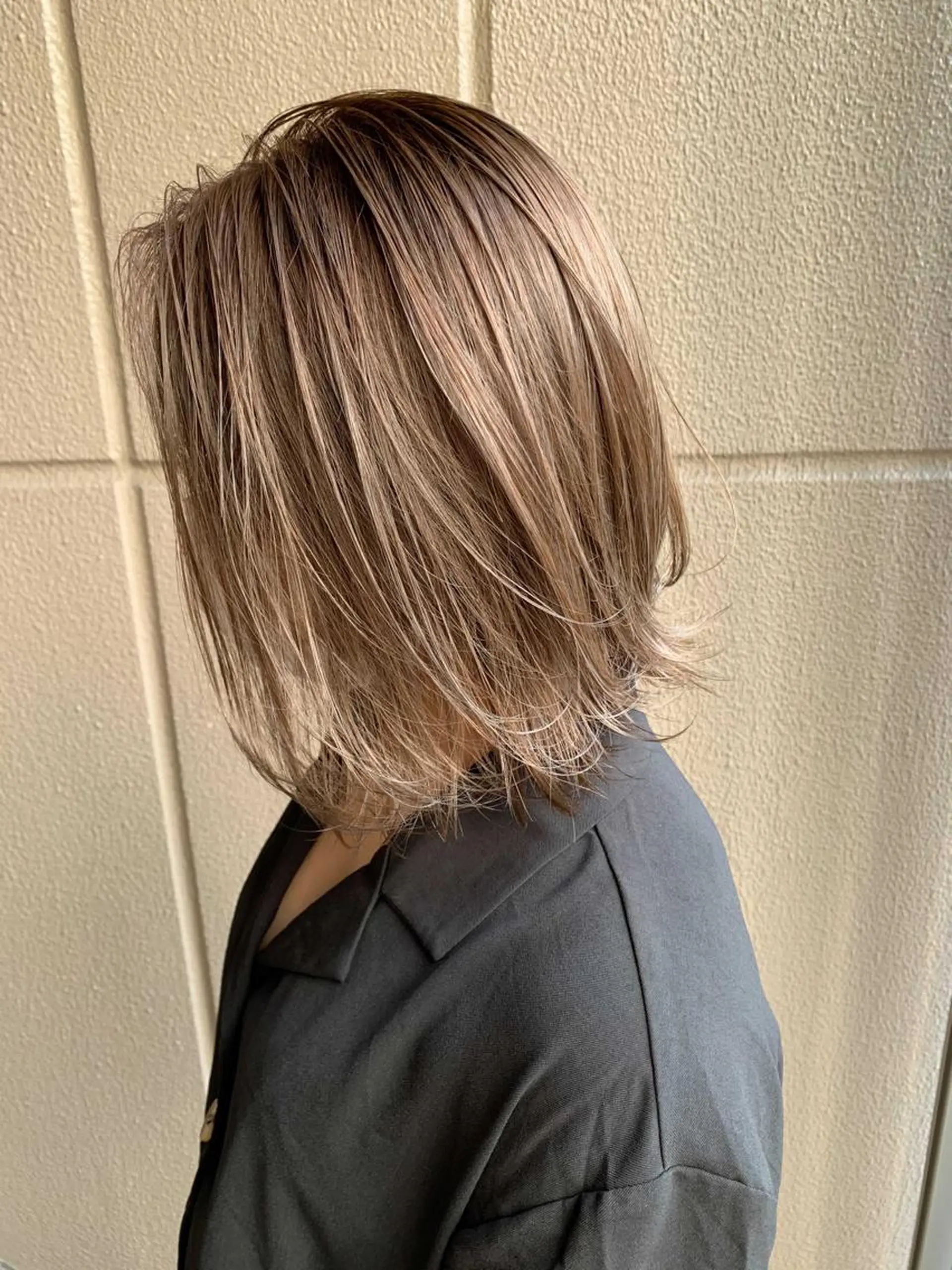 ミディアム 🐬脱白髪染めカラー 清水大世🐬のヘアスタイル