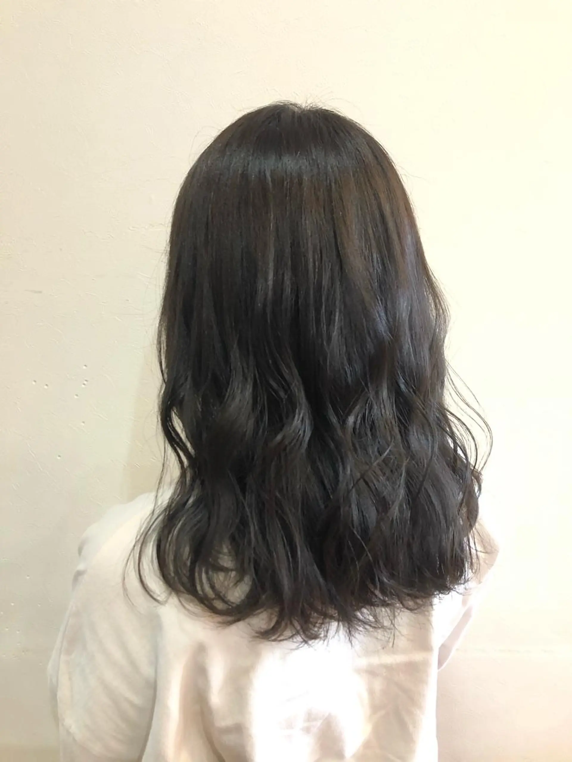 セミロング Freez オオヤブ カホのヘアスタイル