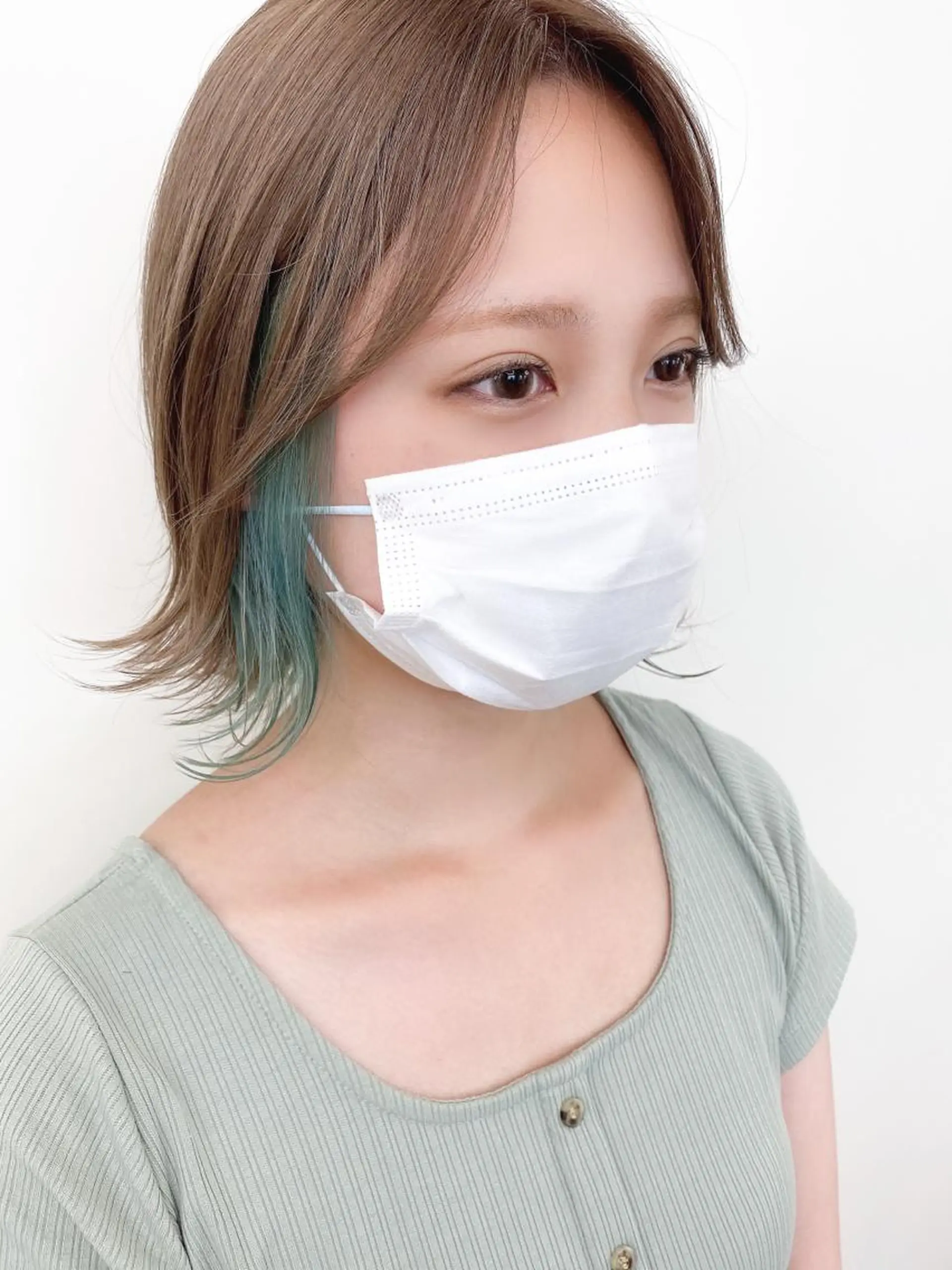 ショート カラー ハイトーンカラー インナーカラー カット ヘアカラー トリートメント Meena by urban所属・丹羽 隼人/髪質改善 /韓国ヘア🇰🇷のヘアスタイル