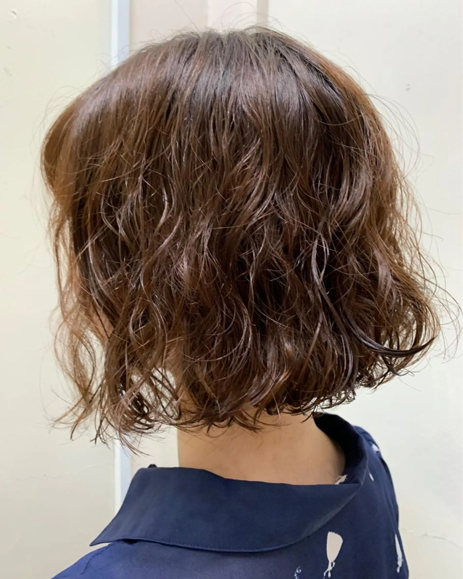 ミディアム パーマ ミディアムパーマ ボブ カット パーマ 村上 吉斗のヘアスタイル