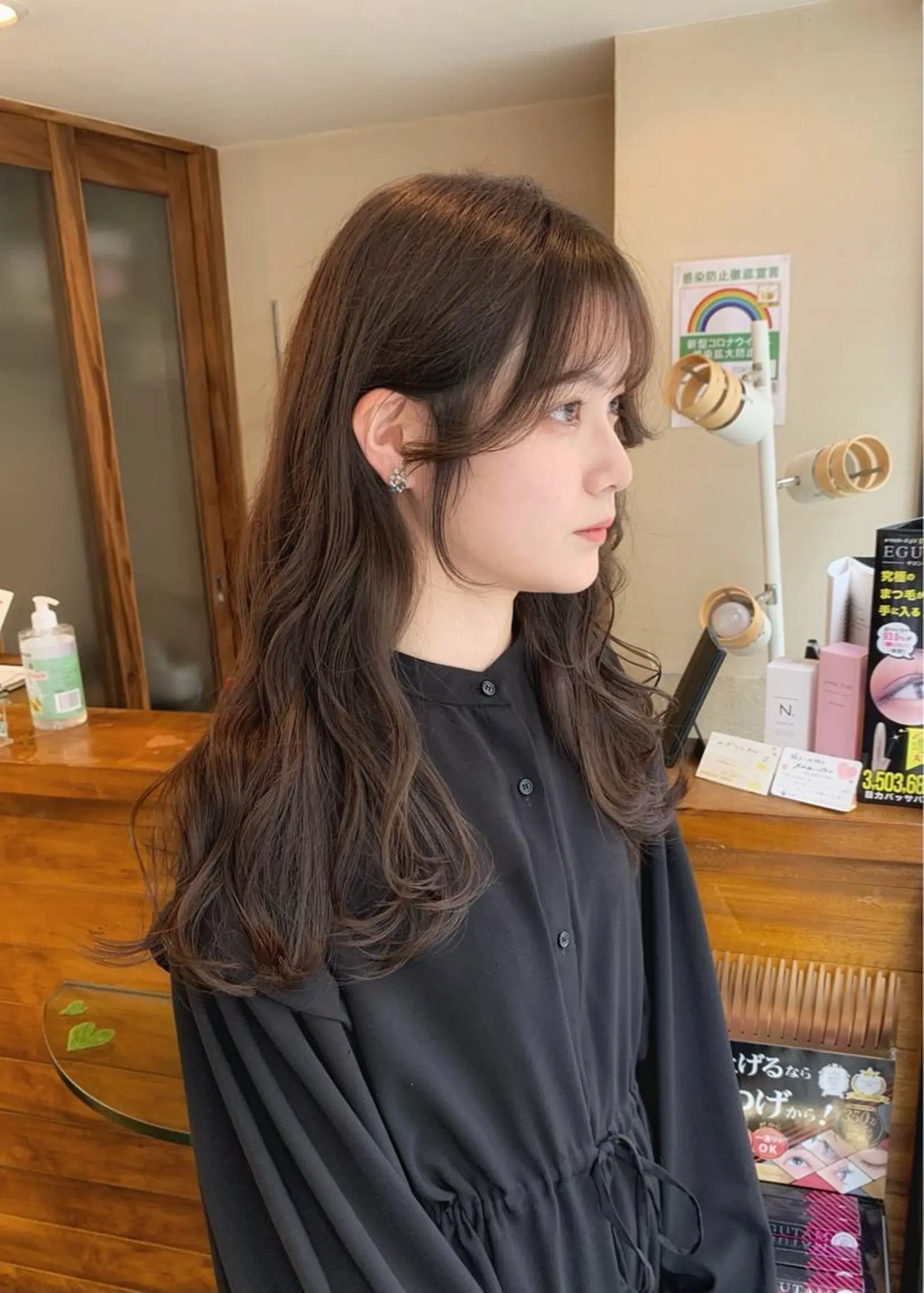 セミロング カラー ベージュカラー ブリーチ ブラウンカラー ブラウンベージュ ブリーチなしカラー LUMO所属・矢野 晃平のヘアスタイル