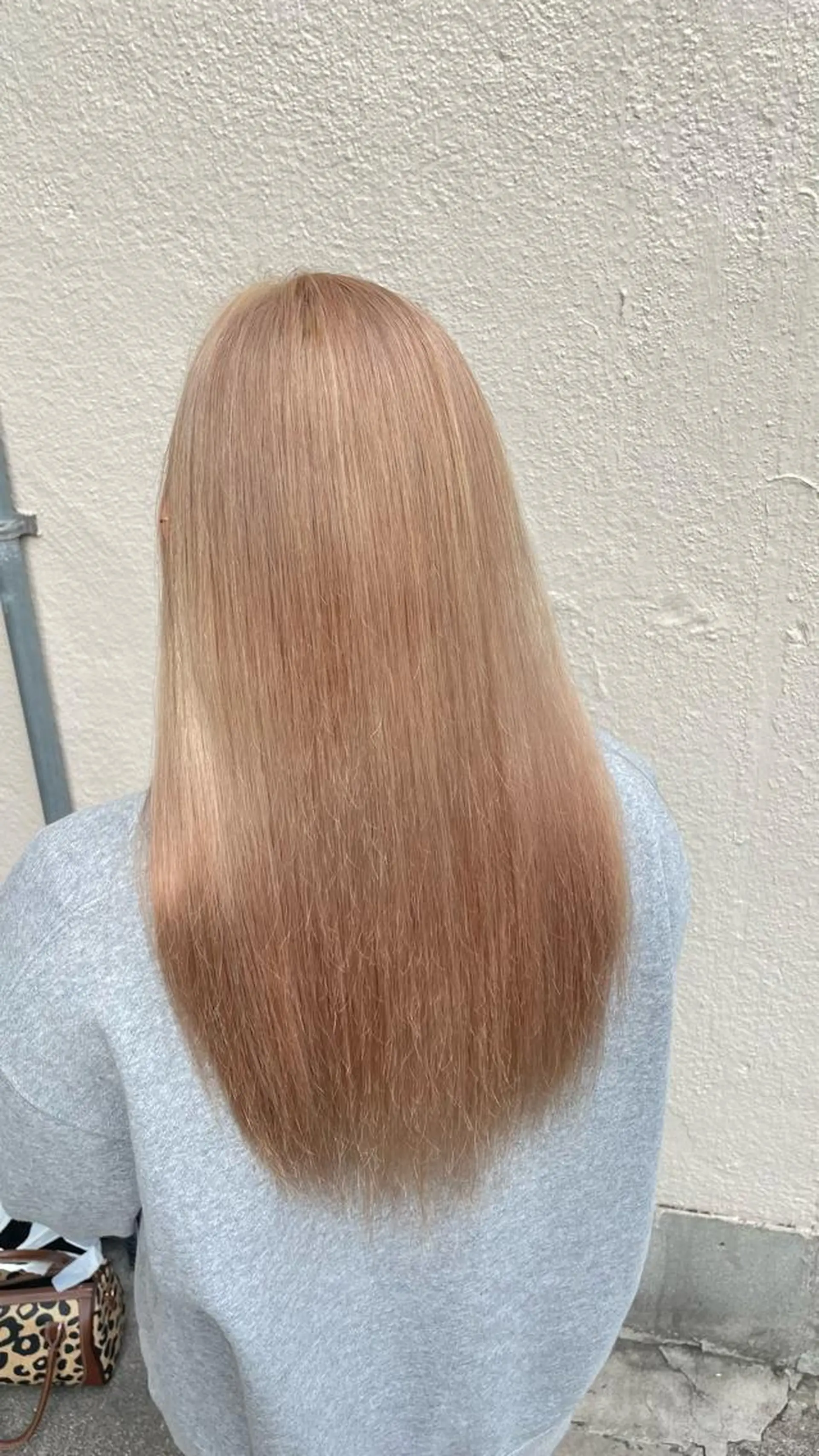 セミロング カラー ブリーチ 透明感カラー ダブルカラー ハイトーンカラー トリートメント 🧸赤み消し🐾 ラベンダ/ミルクティのヘアスタイル