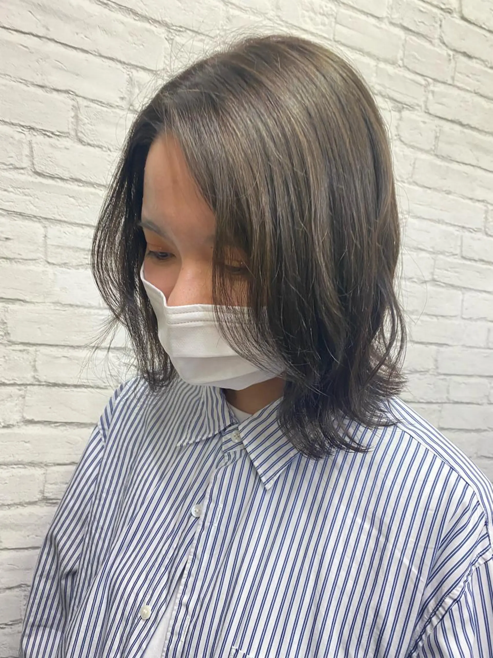 ミディアム 立野 希沙のヘアスタイル