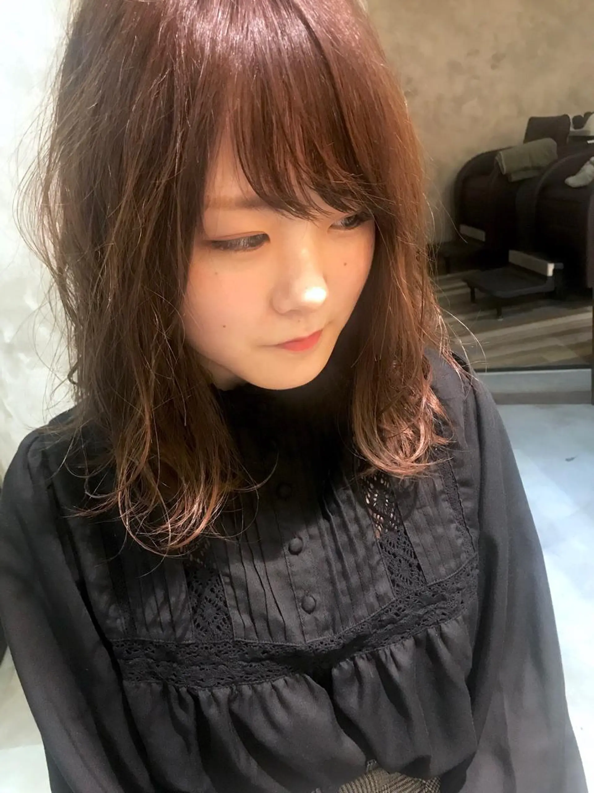 セミロング カラー ベージュカラー ラベンダーカラー ラベンダーベージュ 松村 崇弘のヘアスタイル