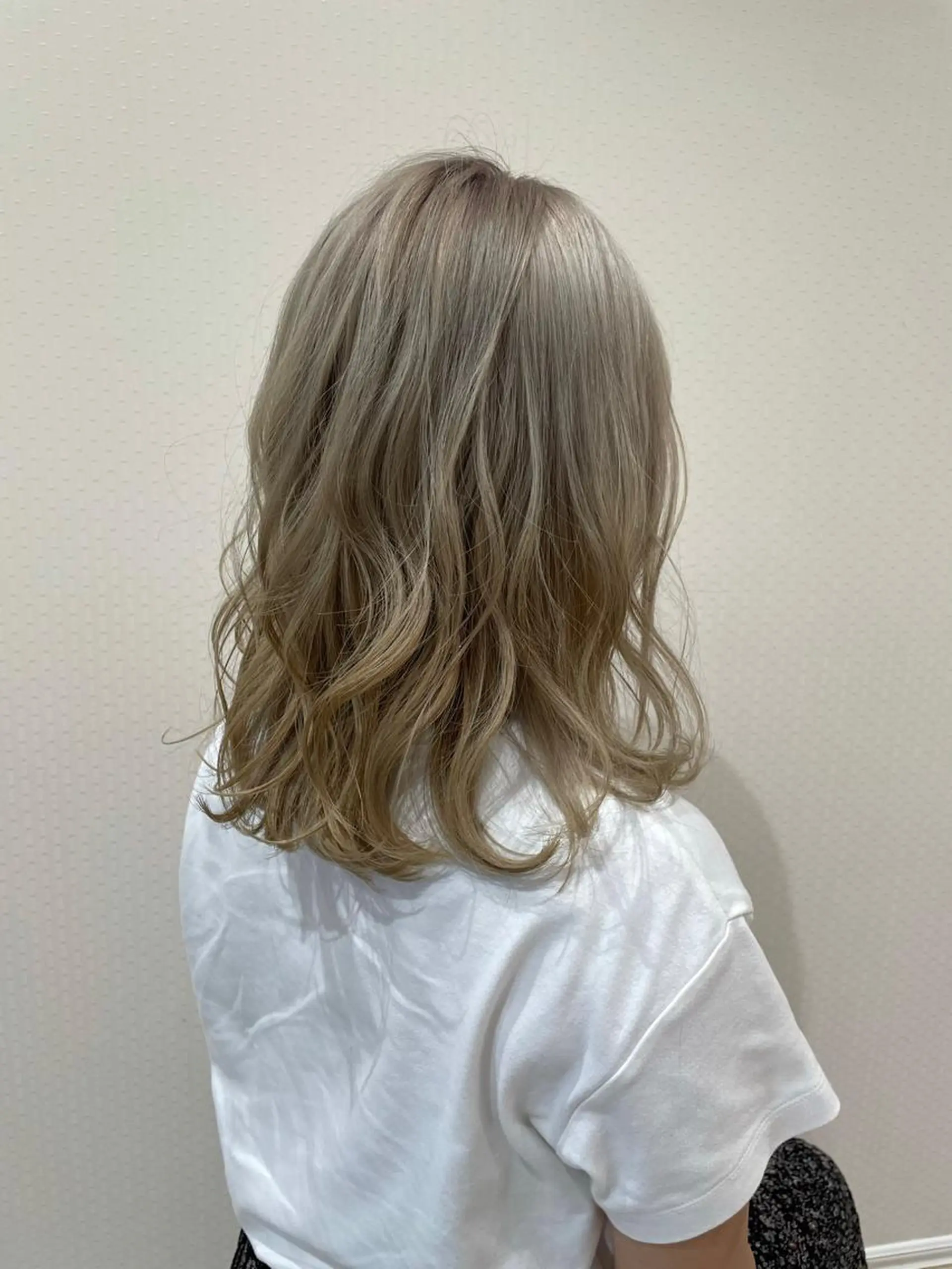 セミロング カラー ヘアカラー トリートメント 似合わせ🌿‬髪質 改善🧸RYUGOのヘアスタイル