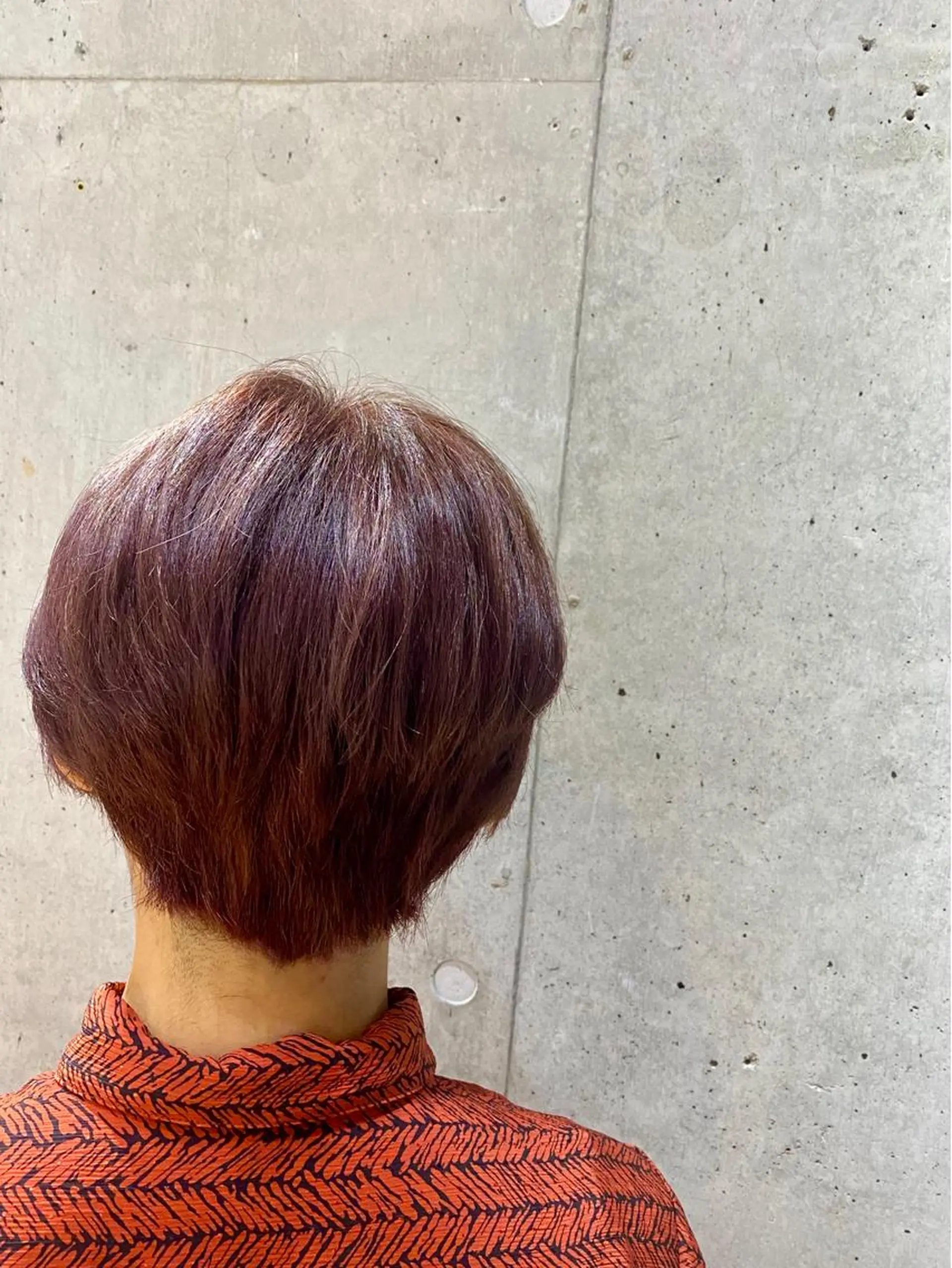 ショート カラー な つのヘアスタイル