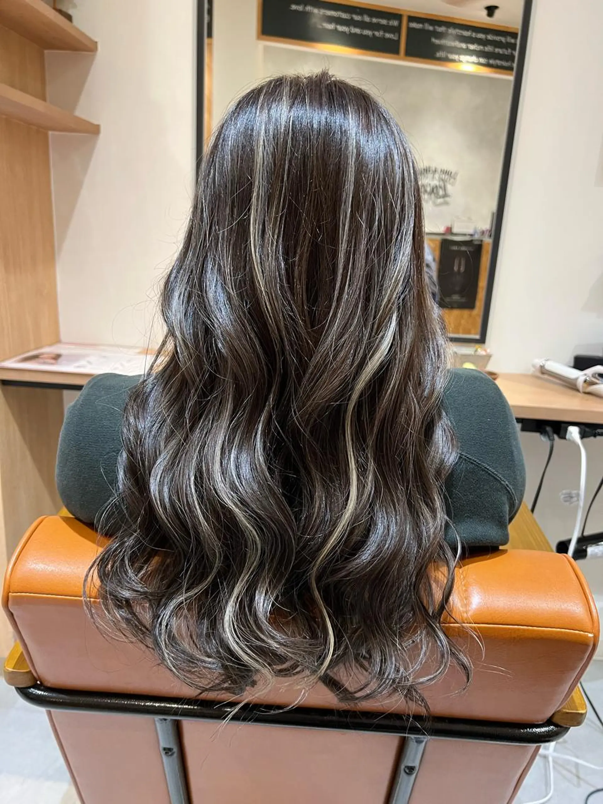 ロング カラー 森田 尚貴のヘアスタイル