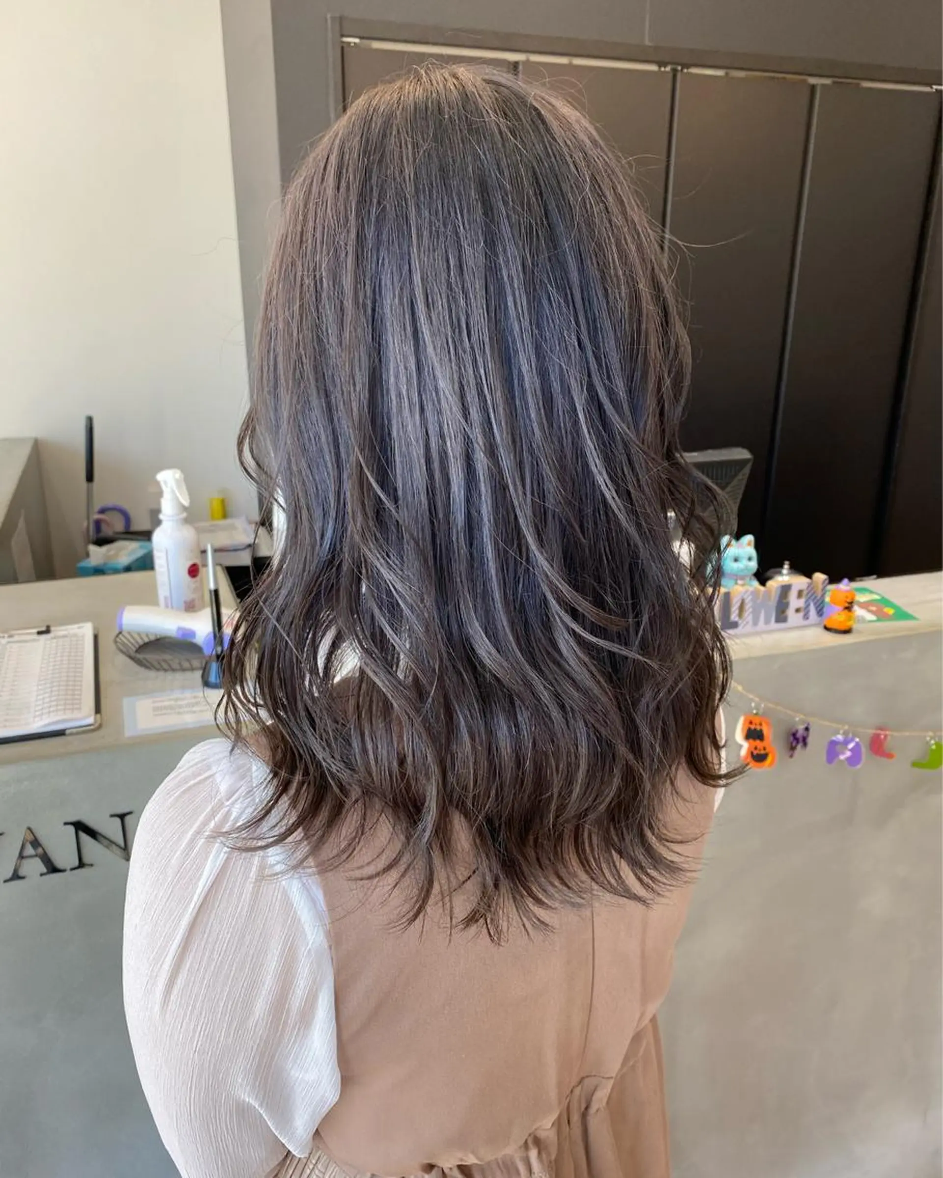 ミディアム カラー 鍵谷 公宏のヘアスタイル