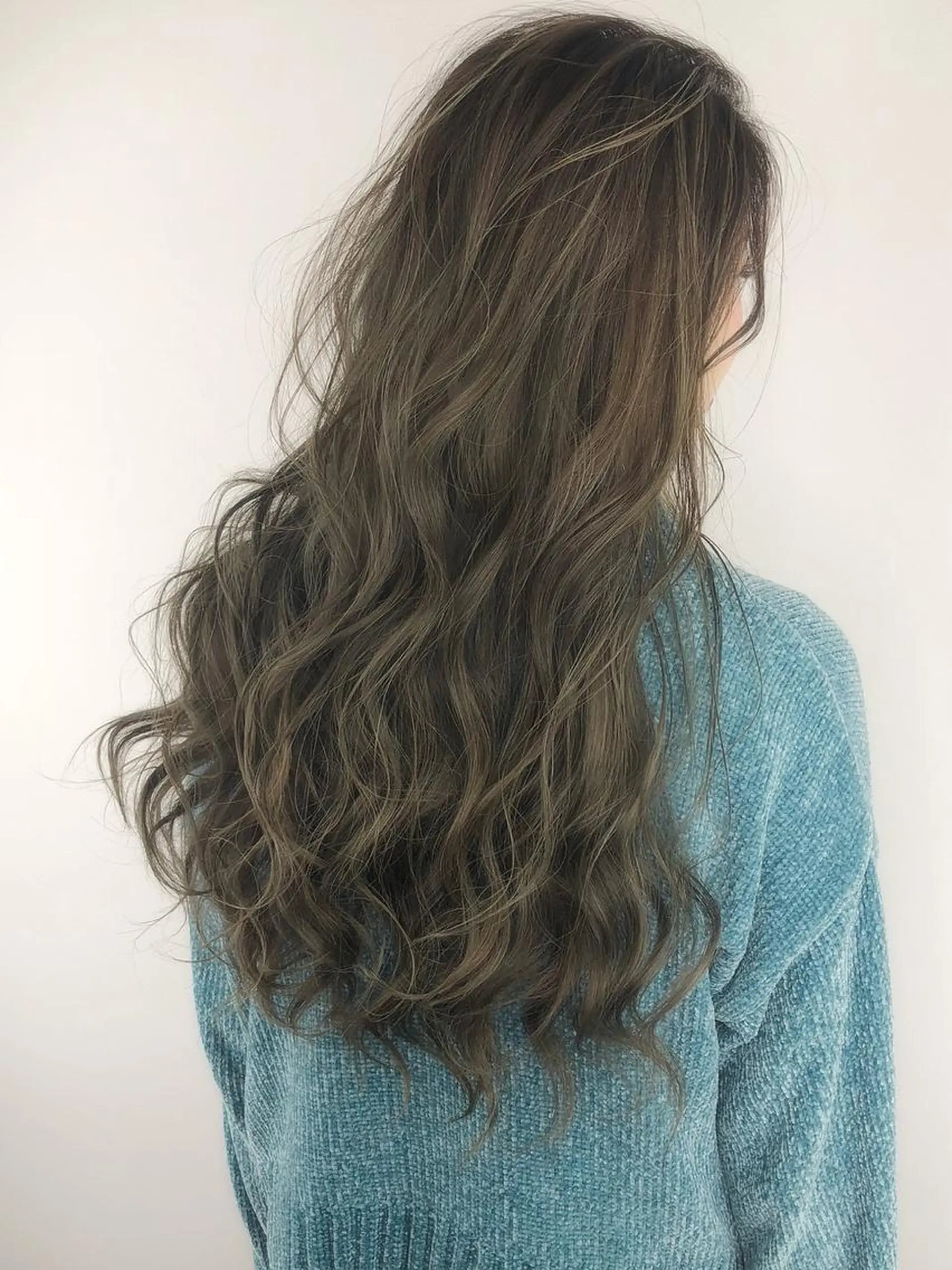 ロング カラー パーマ ヘアアレンジ ネイル マツエク・マツパ 圧倒的なクォリティ✨ waku 岡崎店のヘアスタイル