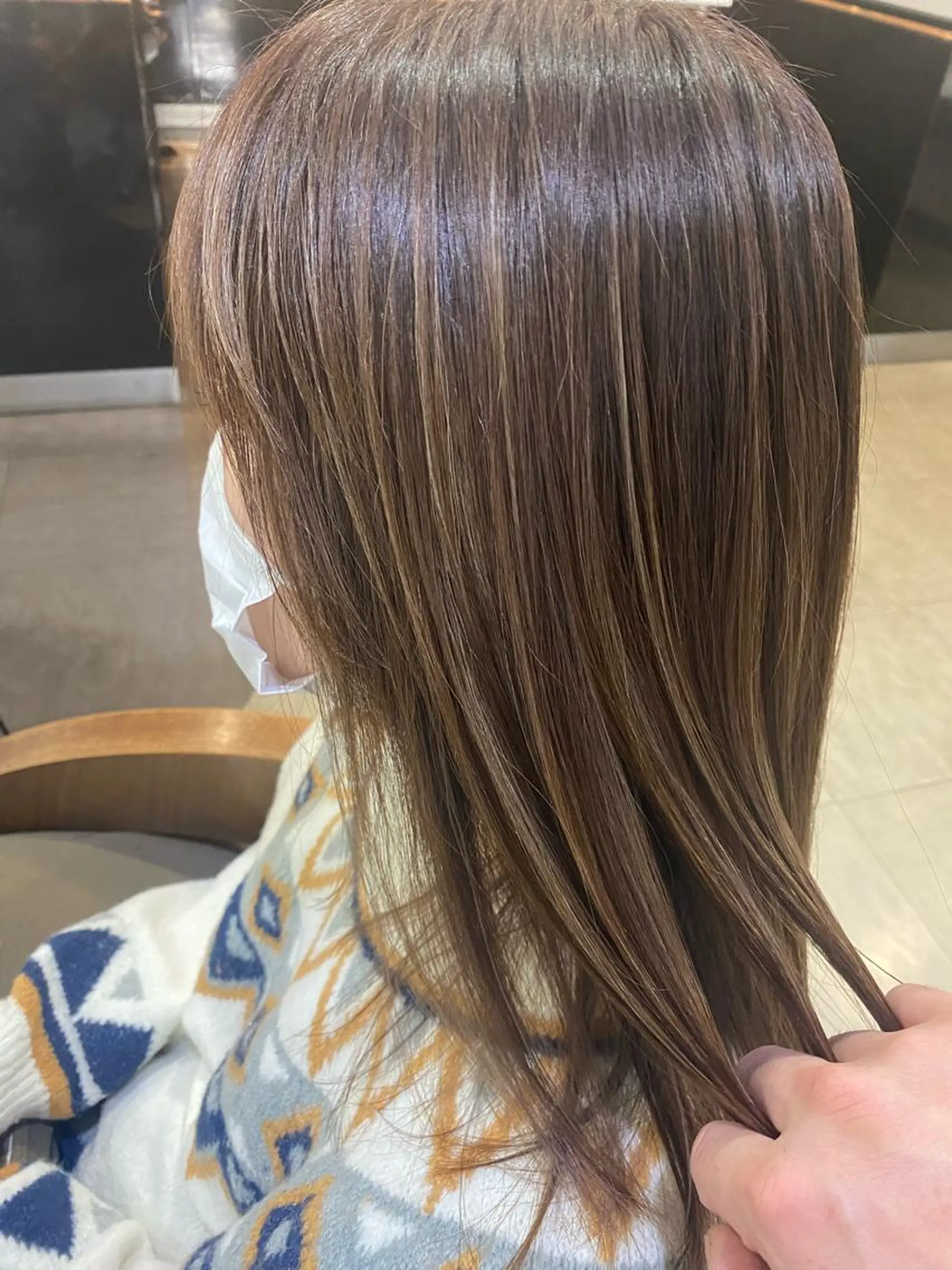 セミロング カラー ヘアアレンジ ハイライトカラー ハイライト DISCOHAIRsanc（ルジャルダン町田）所属・烏山 達也のヘアスタイル