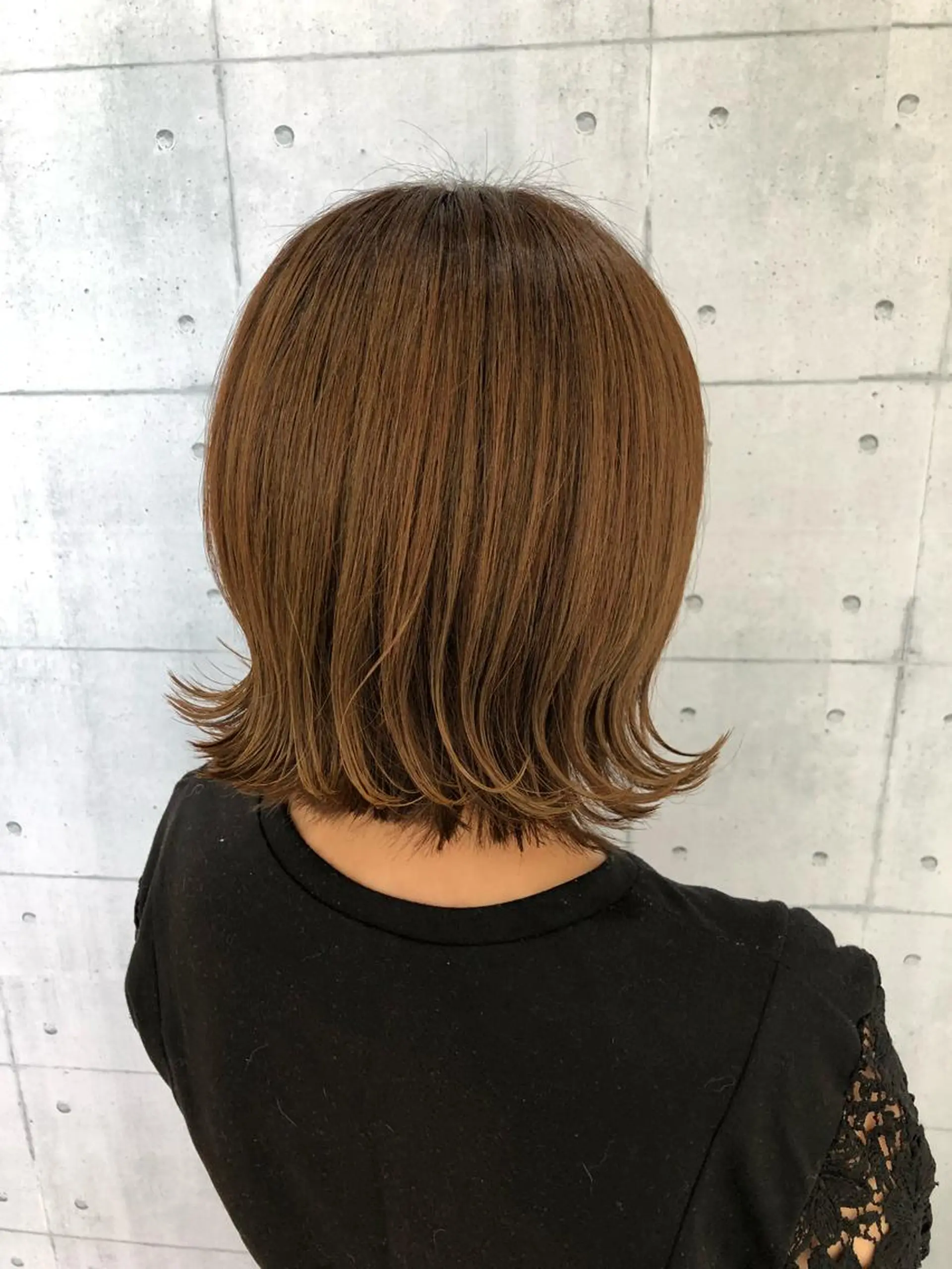 ミディアム カラー 金沢 広美のヘアスタイル
